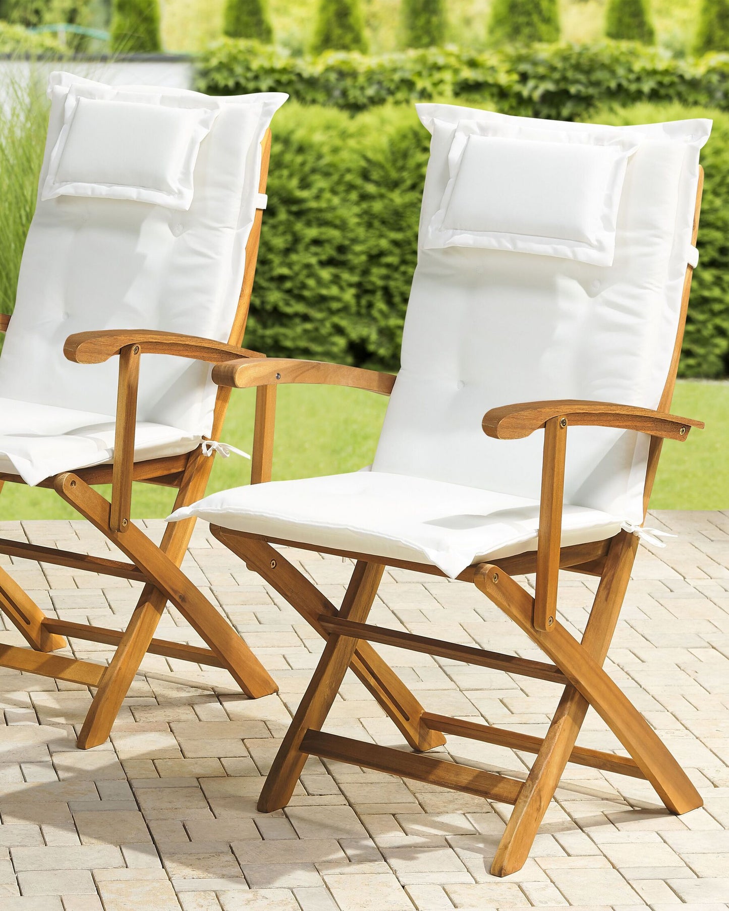 Set of 2 Garden Chairs with Cushions MAUI Acacia Wood Off-White