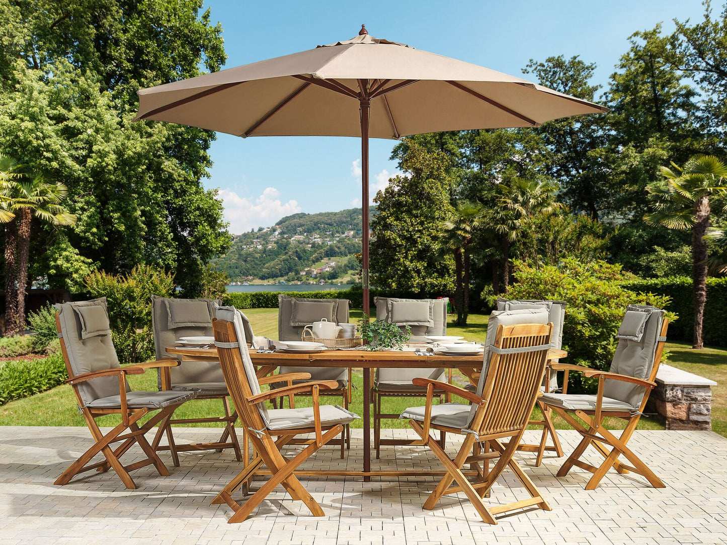 Garden Dining Set 8 Seater MAUI with Parasol Acacia Wood Taupe