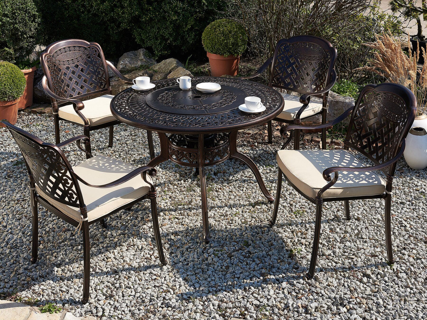 Garden Dining Set 4 Seater MANFRIA with Cushions Metal Dark Brown