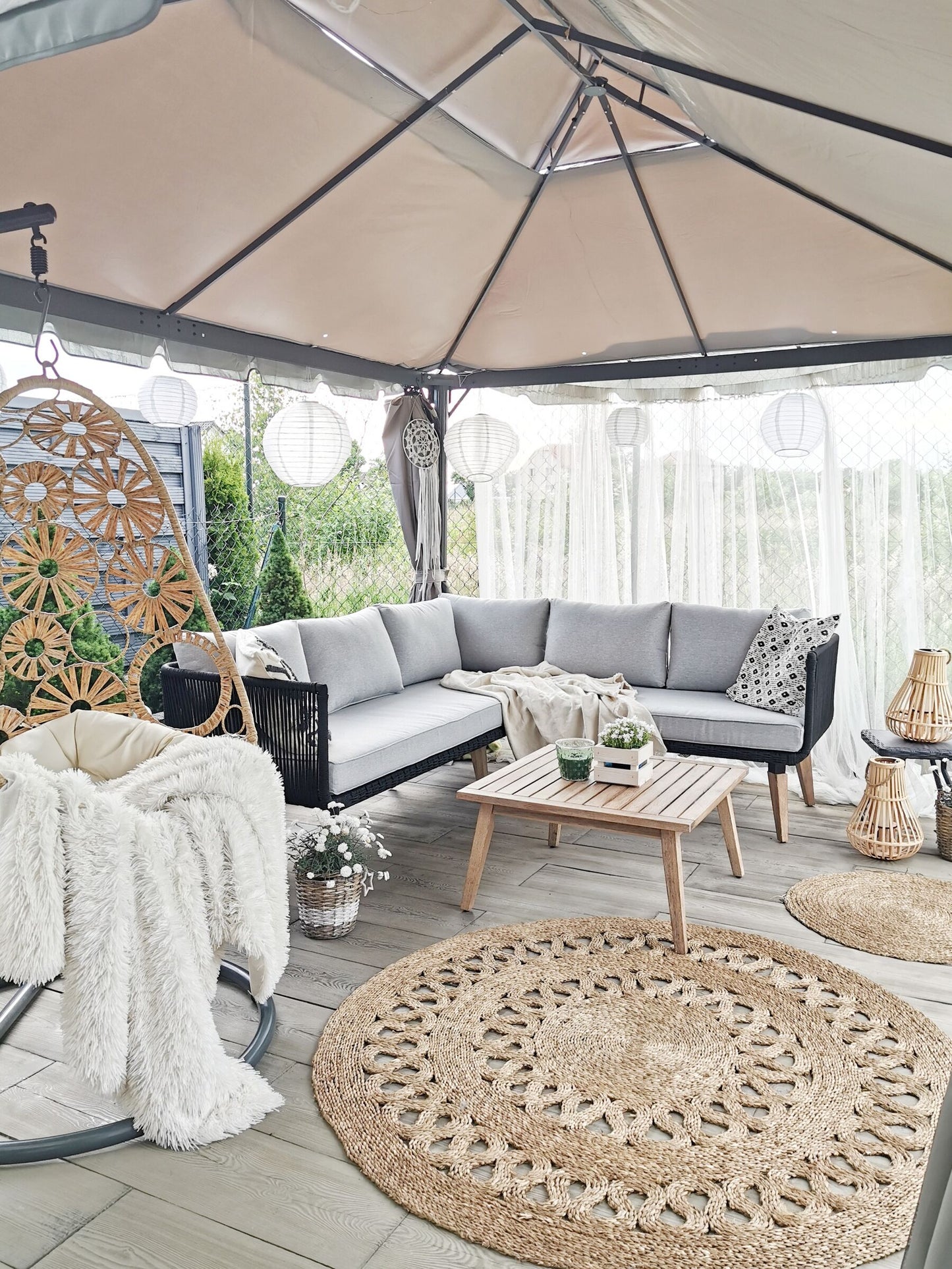Garden Corner Sofa with Table 5 Seater ALCAMO Left Hand Acacia Wood Black