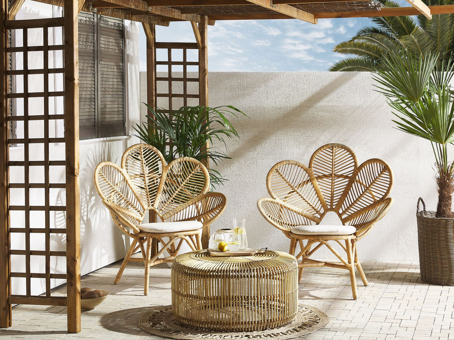 Bistro Set with Cushions FLORENTINE / LIMNI Rattan Beige