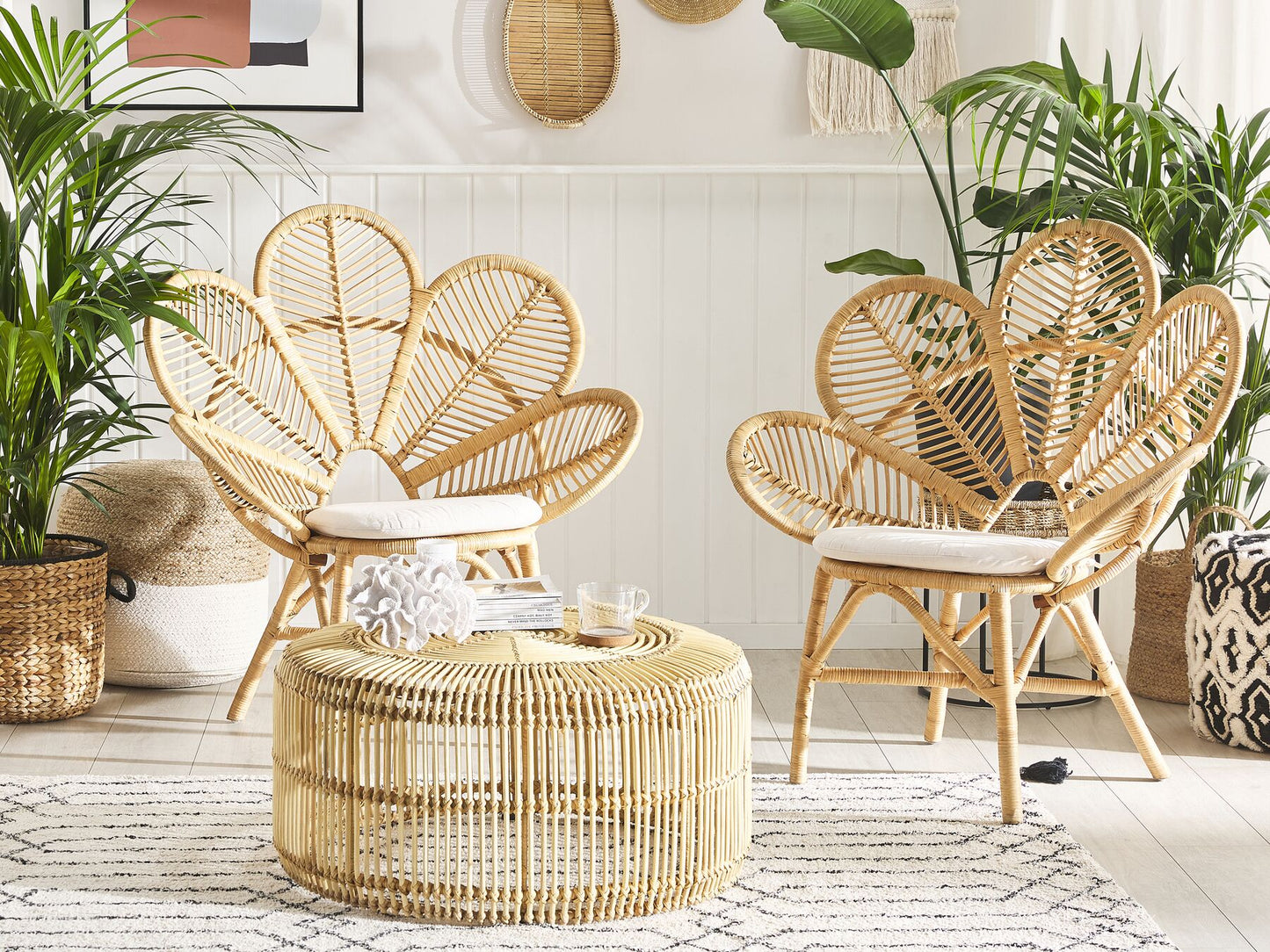 Bistro Set with Cushions FLORENTINE / LIMNI Rattan Beige