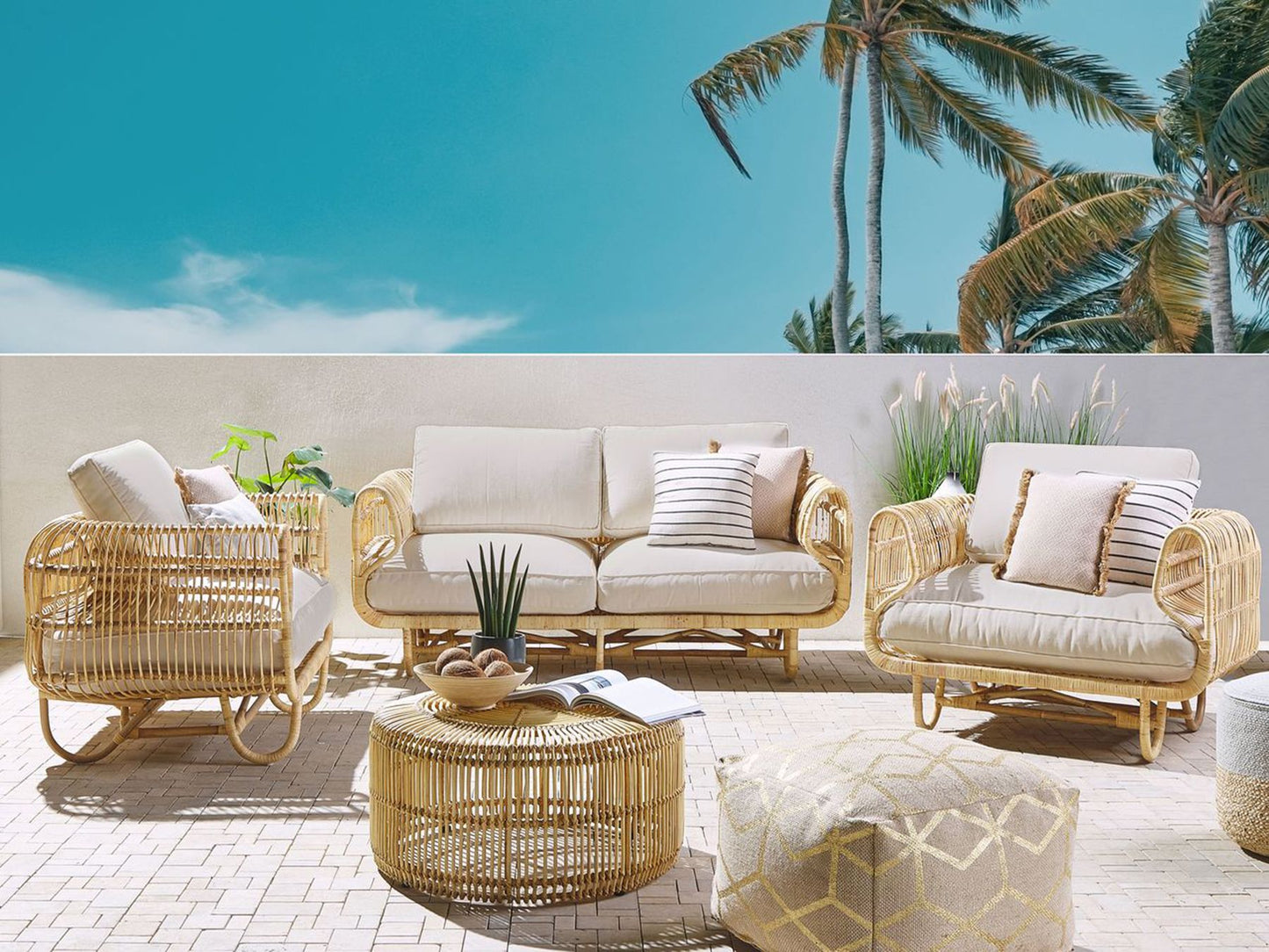 Garden Lounge Set with Table 5 Seater DOLCEDO/LIMNI Rattan Beige