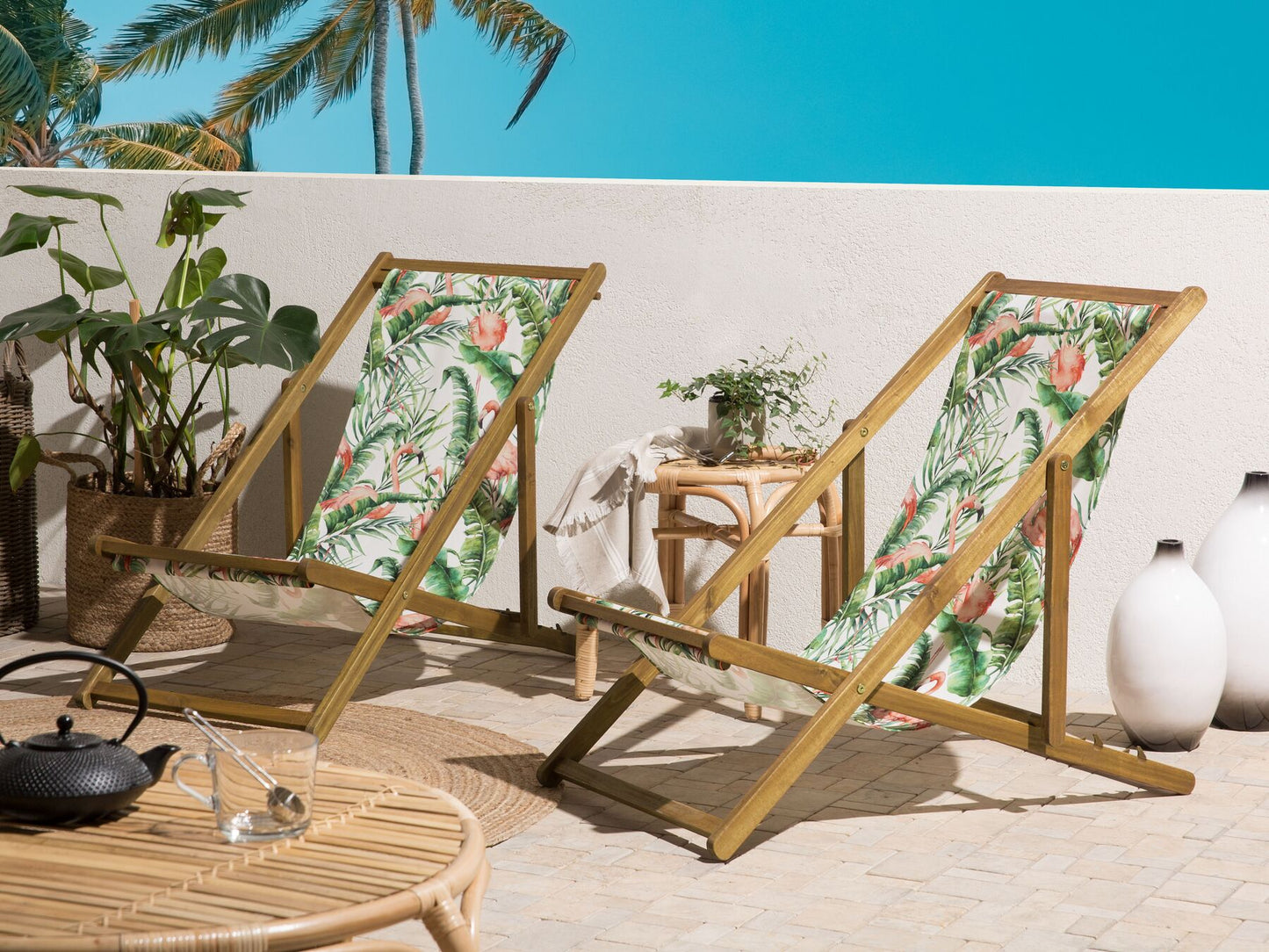 Set of 2 Acacia Folding Deck Chairs and 2 Replacement Fabrics Light Wood with Off-White / Flamingo Pattern ANZIO
