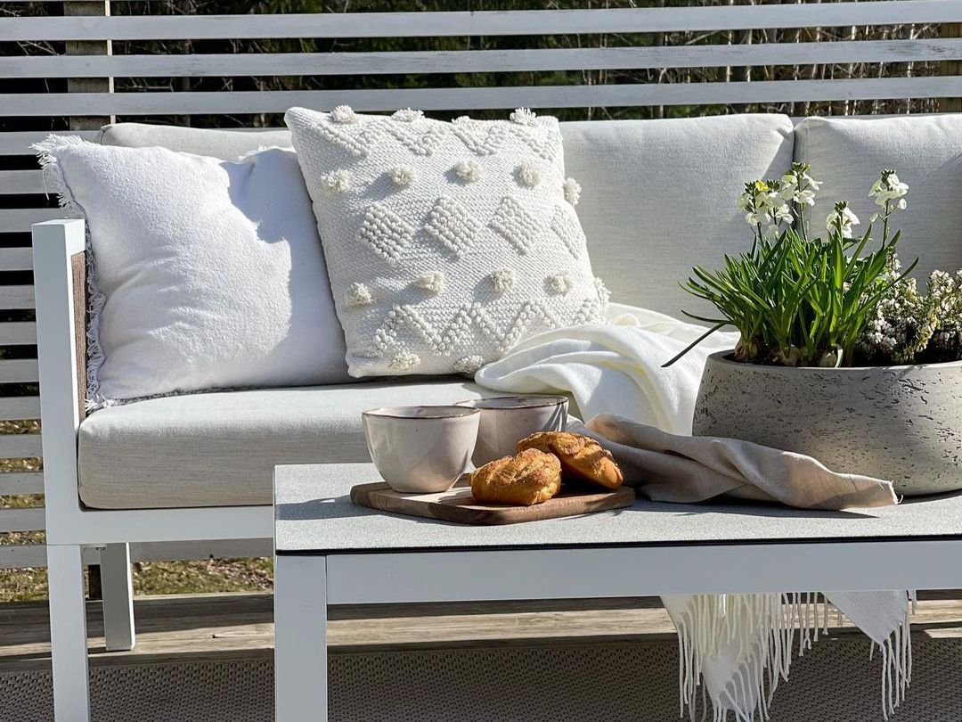Garden Lounge Set with Table 5 Seater BORELLO Metal White