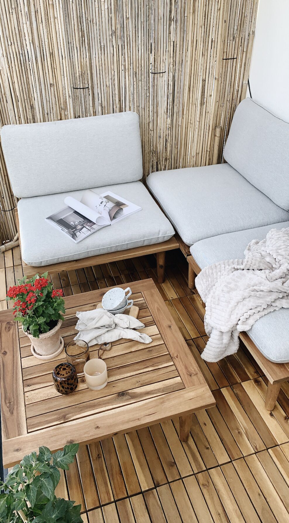 Garden Lounge Set with Table 4 Seater FRASCATI Modular Certified Acacia Wood Light Grey