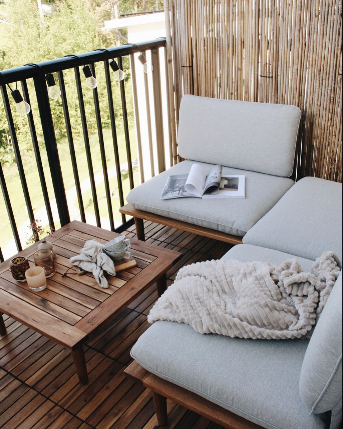 Garden Lounge Set with Table 4 Seater FRASCATI Modular Certified Acacia Wood Light Grey