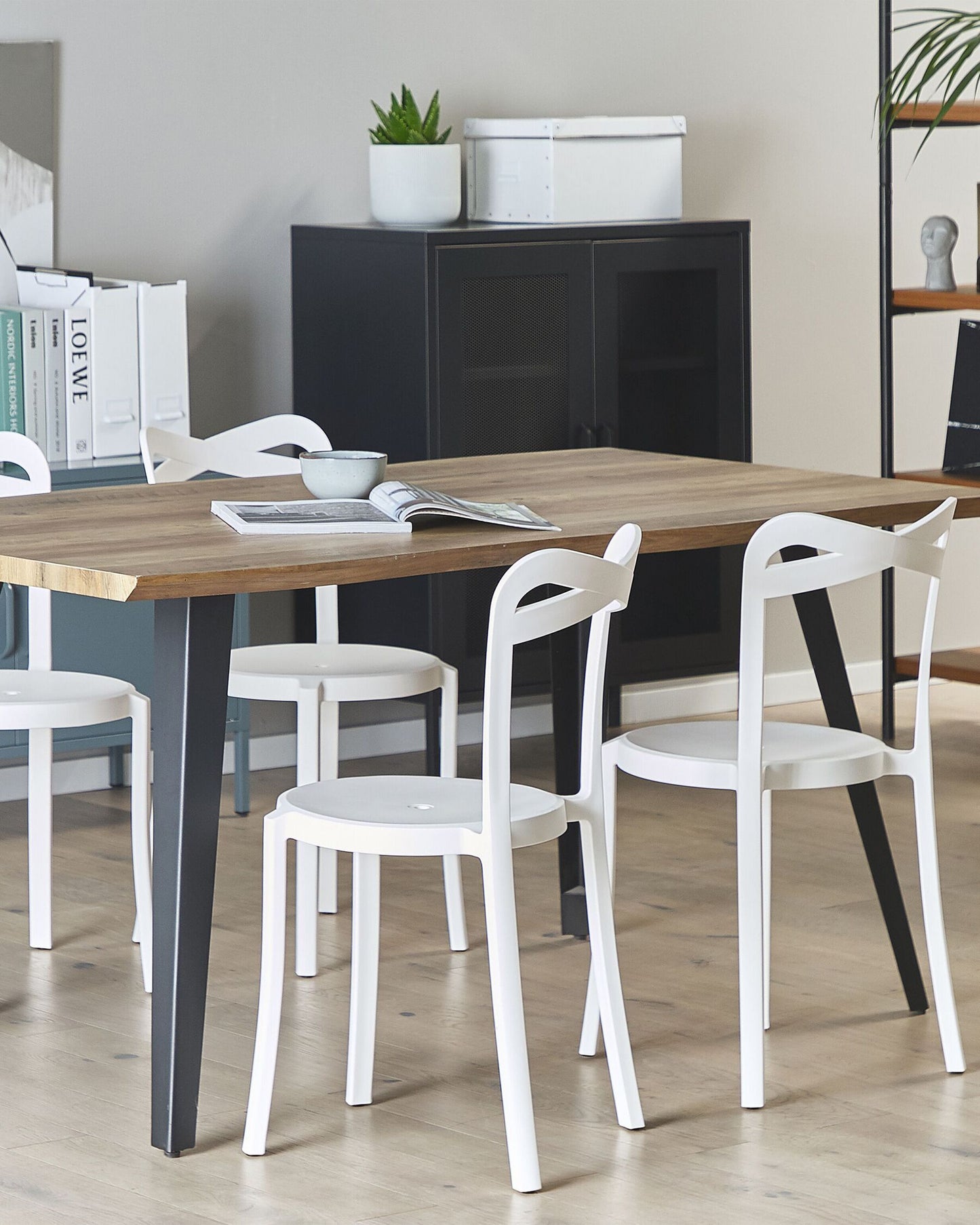 Set of 4 Garden Chairs CAMOGLI White