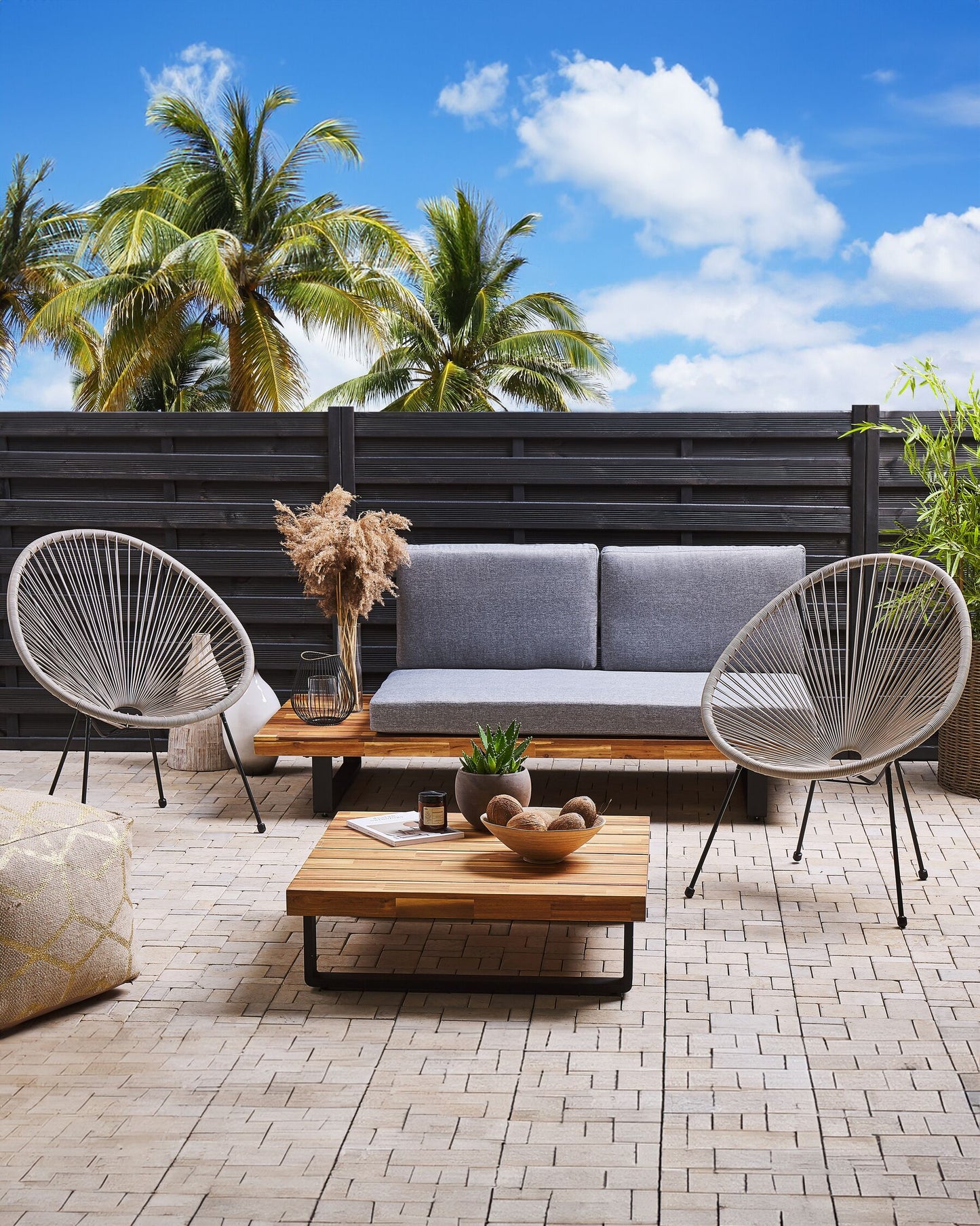 Set of 2 Garden Chairs ACAPULCO II PE Rattan Light Grey