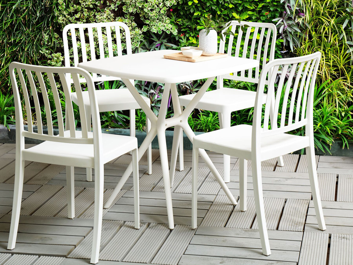 Garden Dining Set 4 Seater SERSALE White