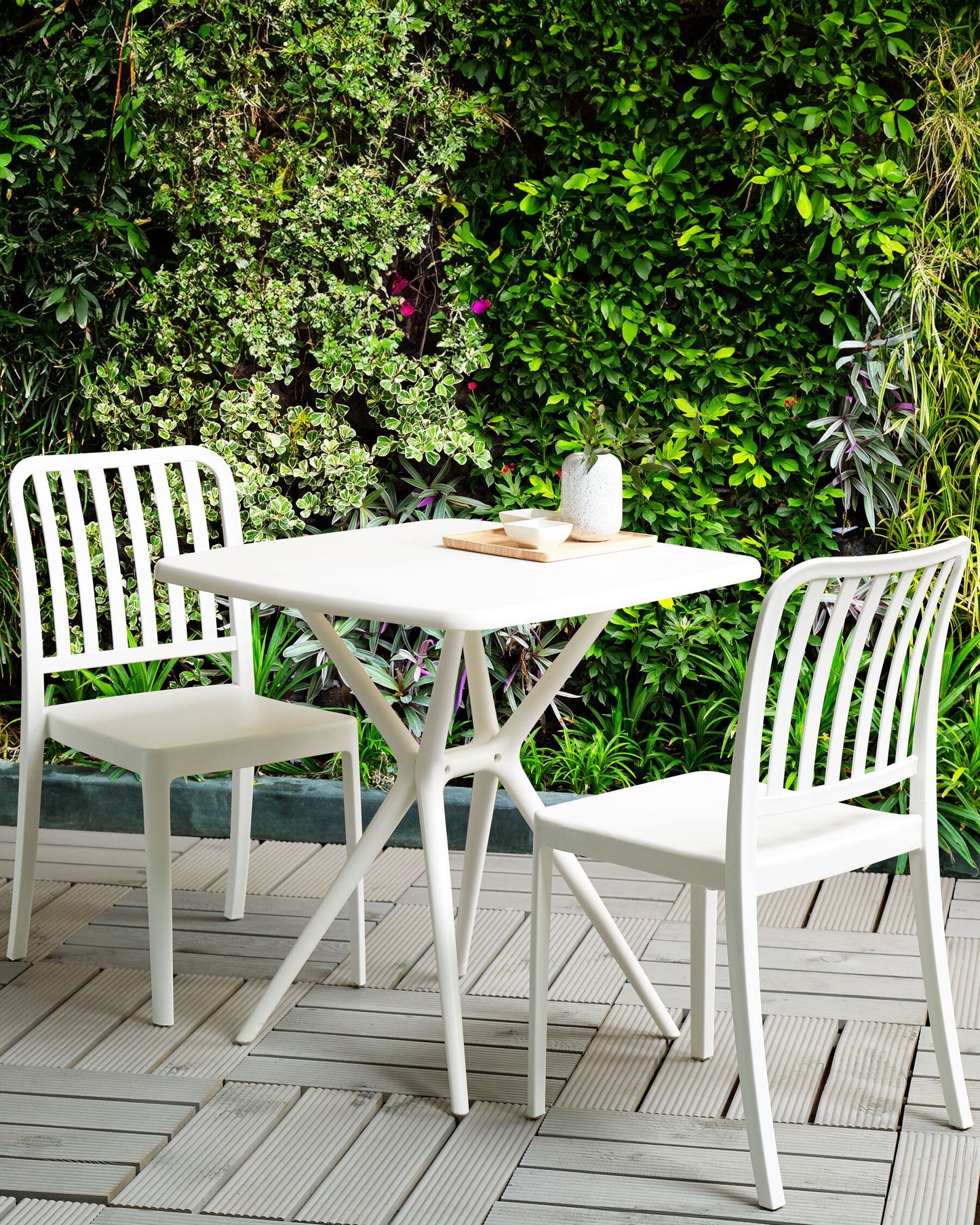 Set of 2 Garden Chairs SERSALE Synthetic Material White