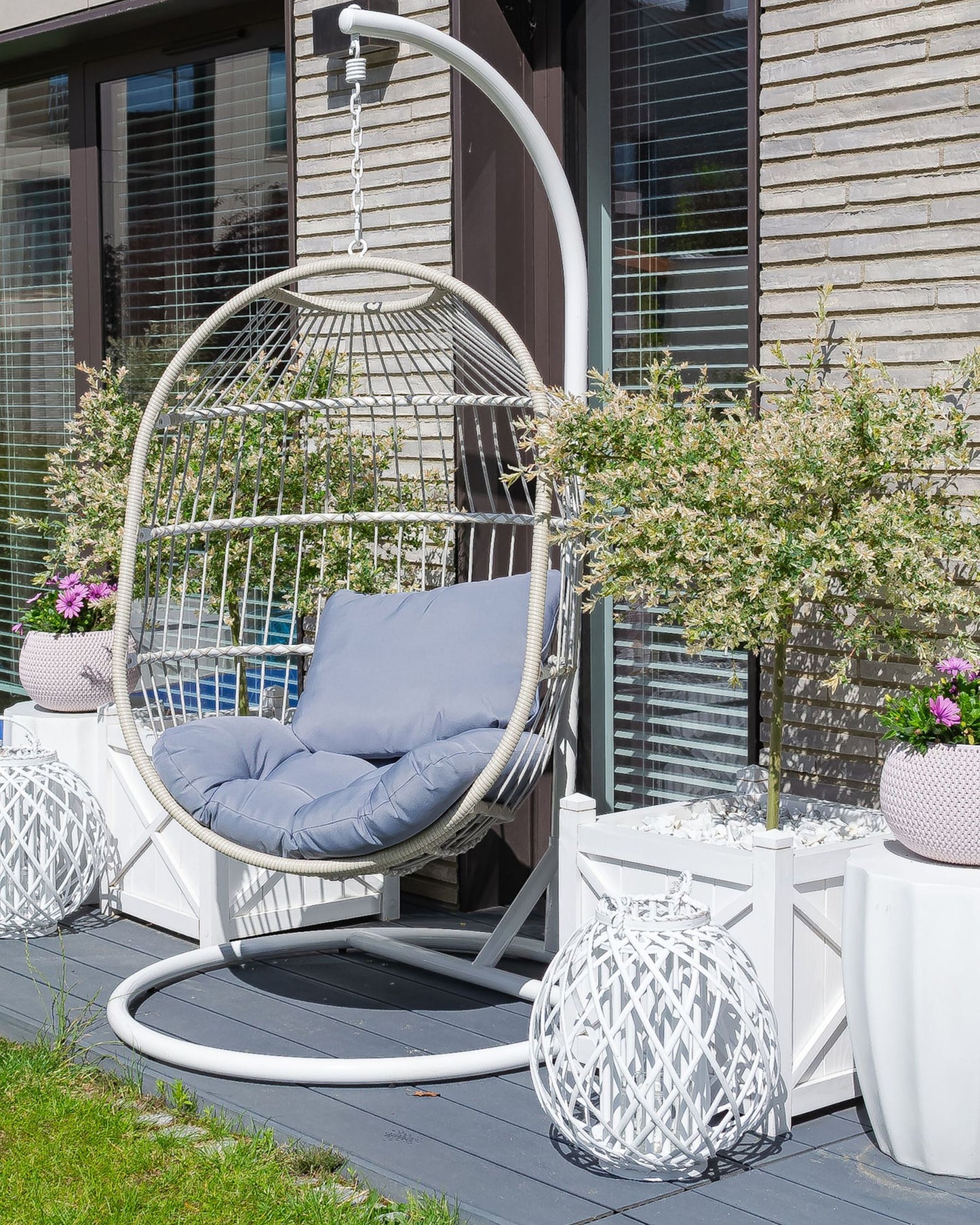 hanging chair with stand alba pe rattan white