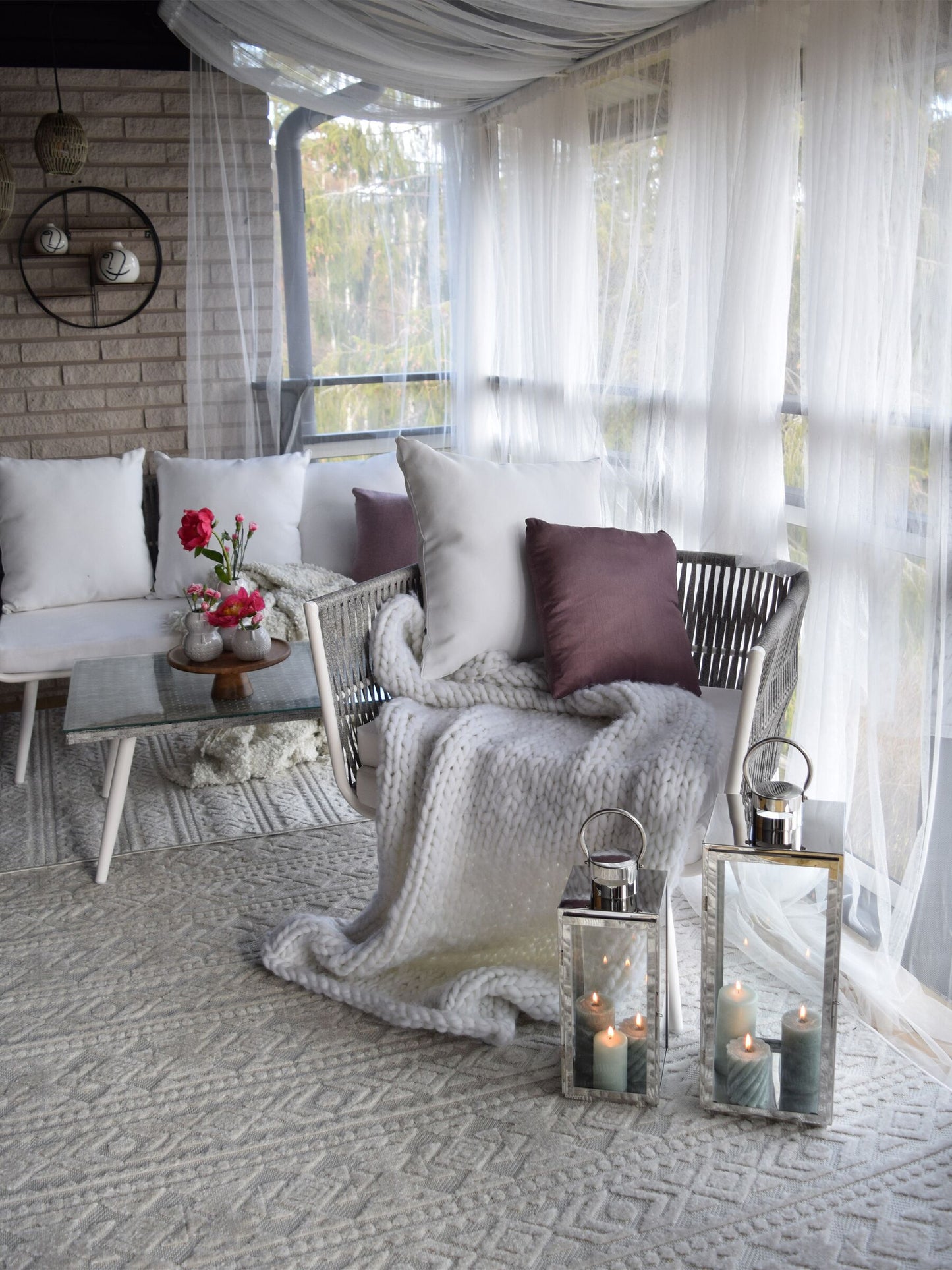 Garden Lounge Set with Table 4 Seater RAGUSA PE Rattan Off-White