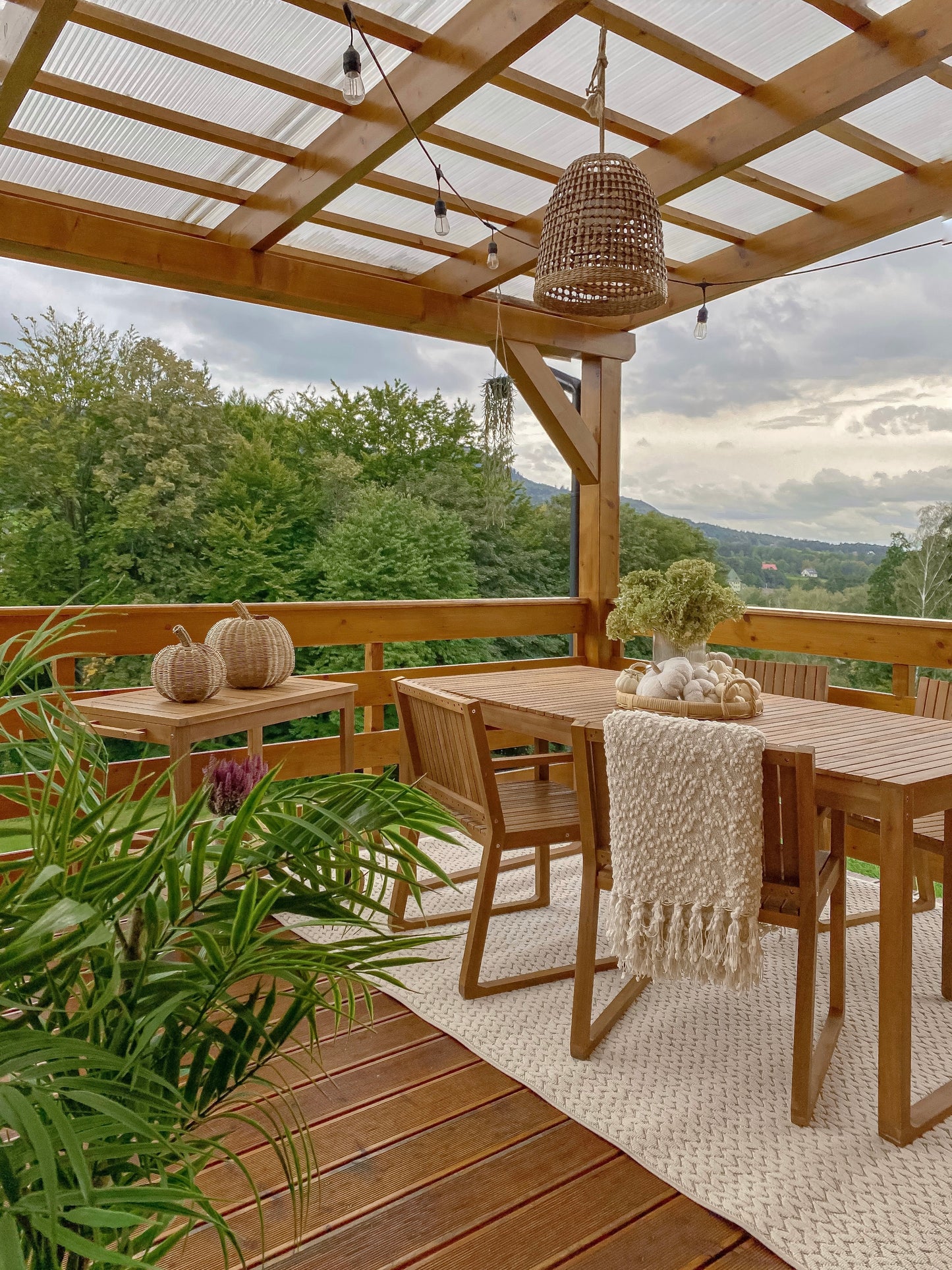 Garden Dining Set 6 Seater SASSARI Acacia Wood Brown