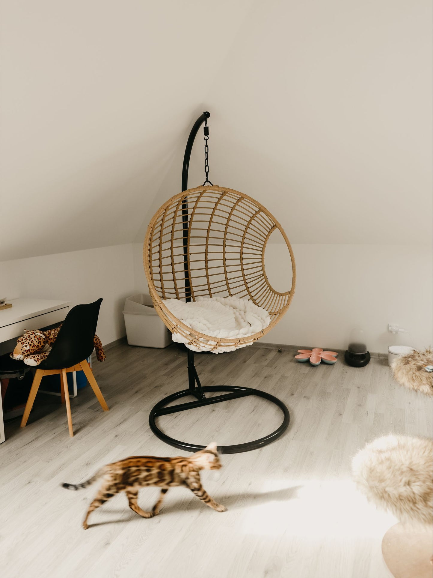 Hanging Chair with Stand Rattan Natural
