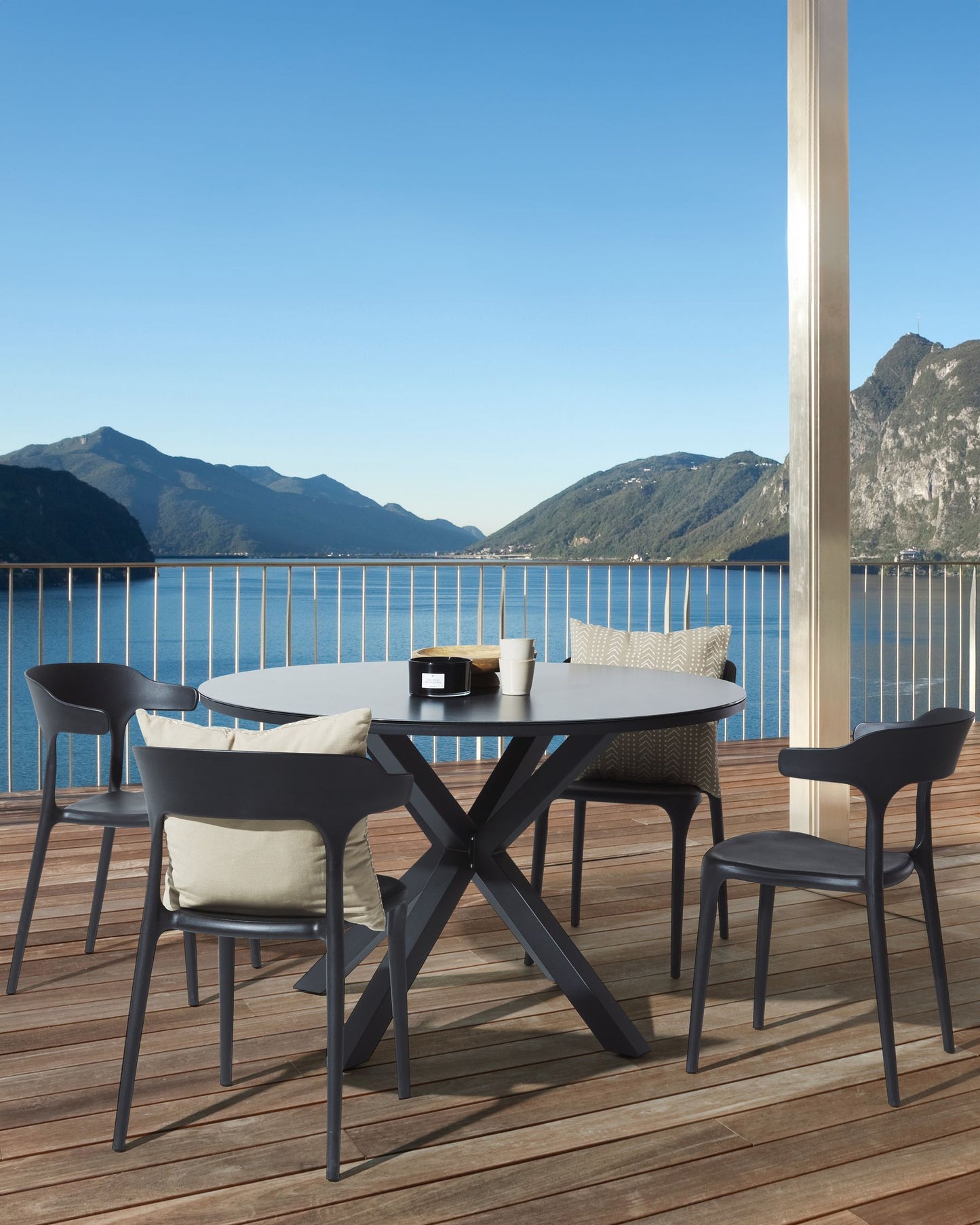 Set of 4 Garden Chairs GUBBIO Black