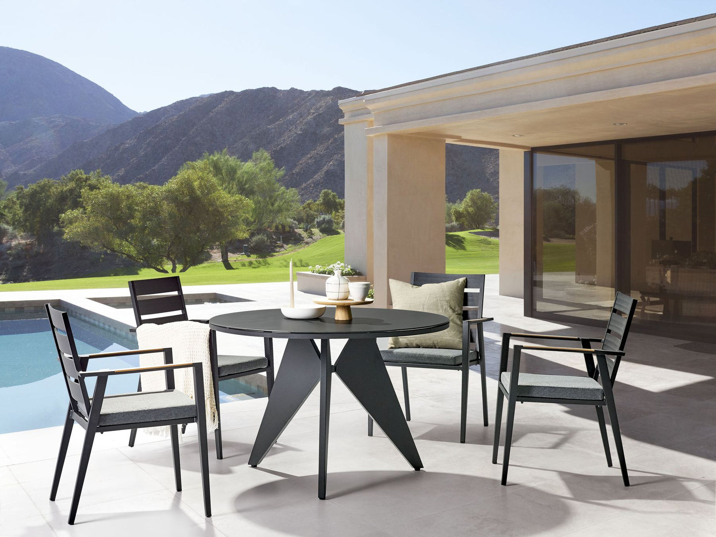 Garden Dining Set 4 Seater OLMETTO/TAVIANO with Cushions Metal Black