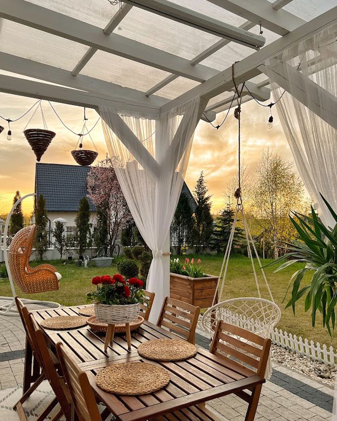 Set of 6 Garden Chairs TOLVE Acacia Wood Brown