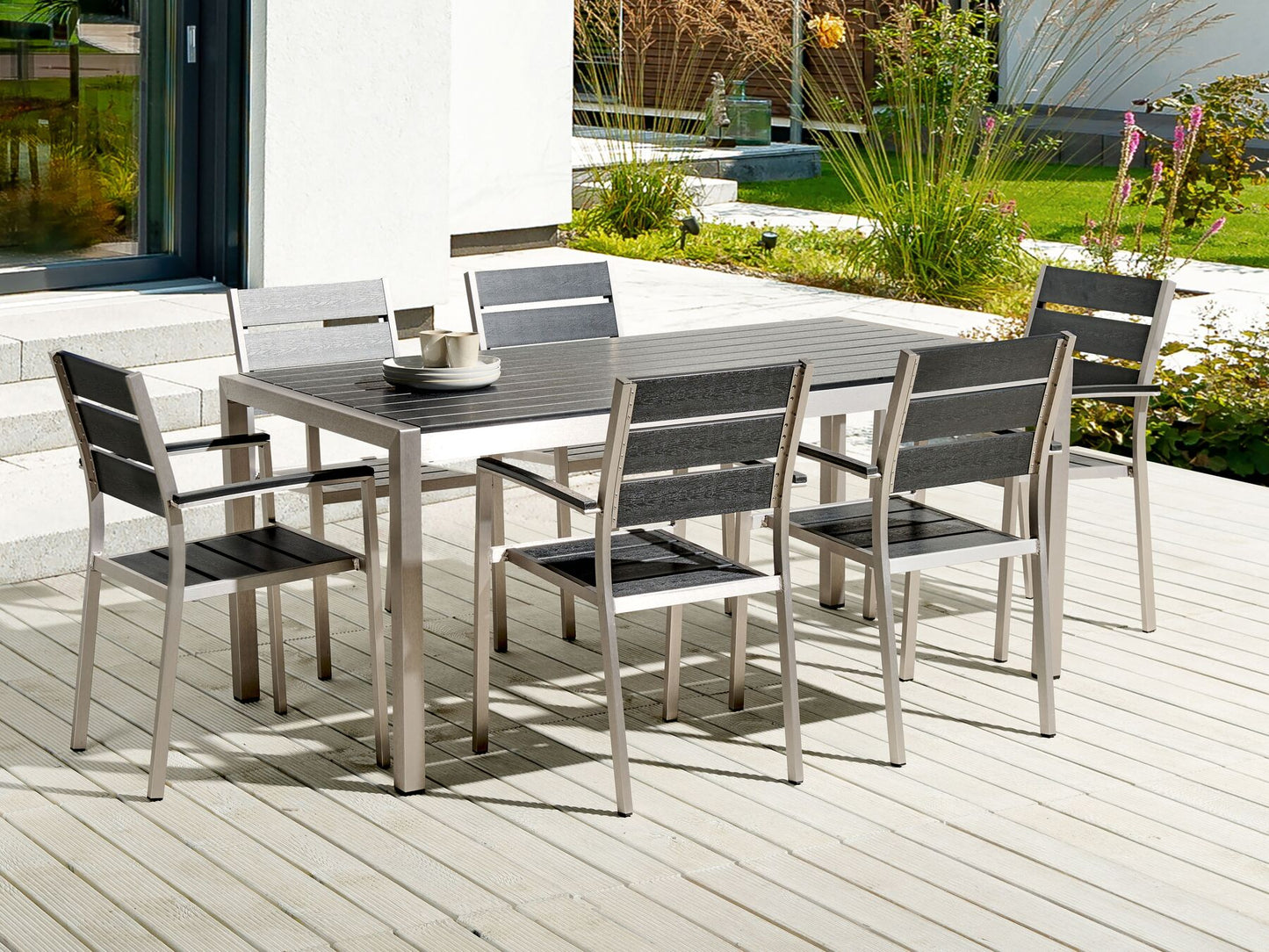 Garden Dining Set 6 Seater VERNIO Black/ Silver