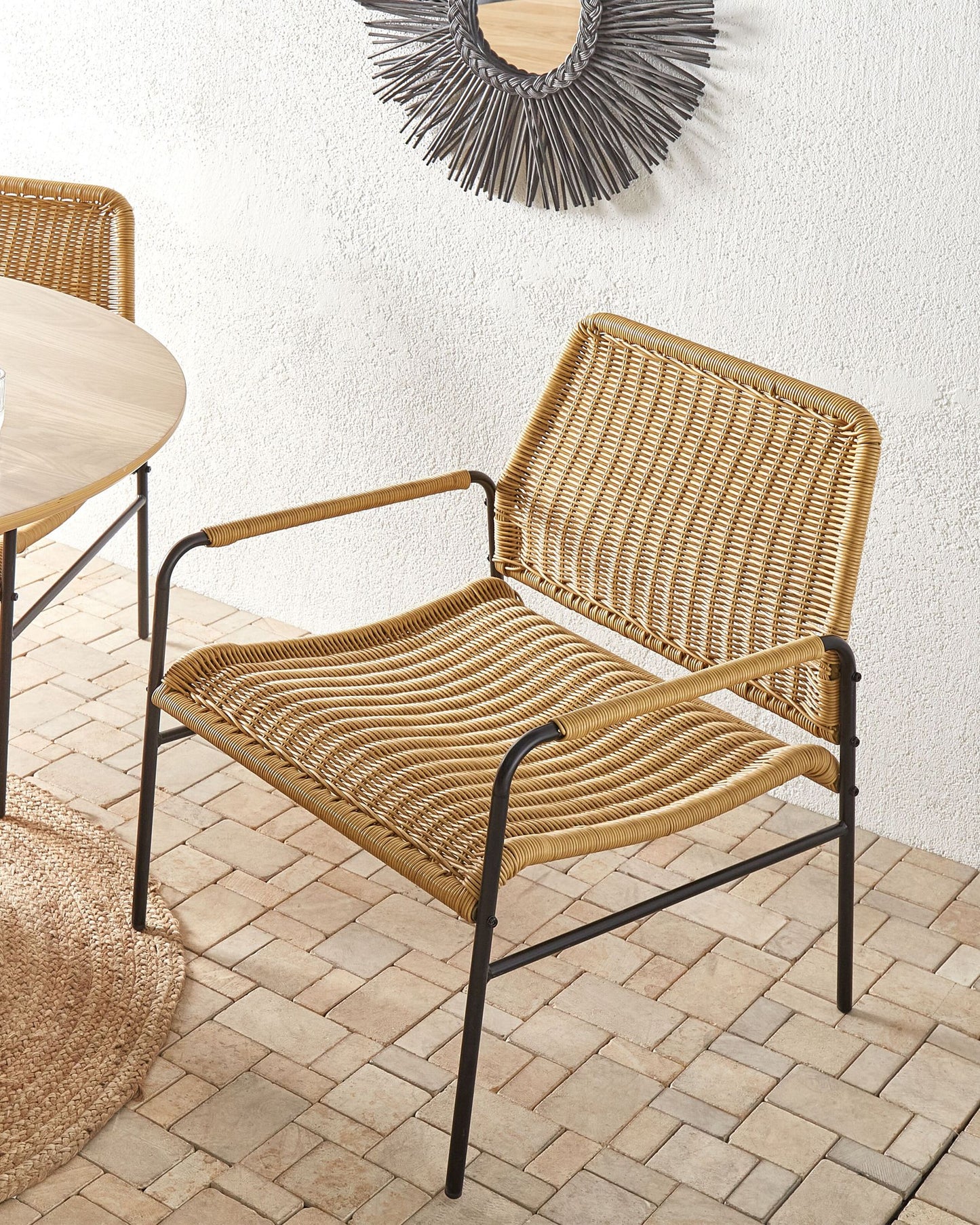 Set of 2 Garden Chairs PRASIMO PE Rattan Natural