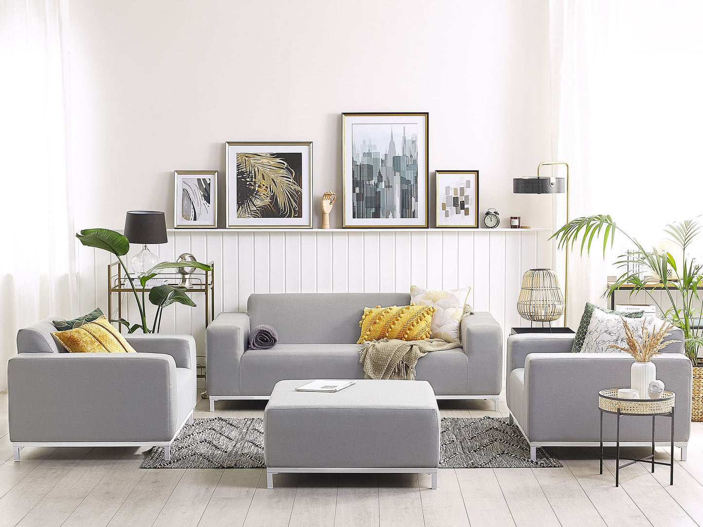 Garden Lounge Set with Table 5 Seater ROVIGO Light Grey