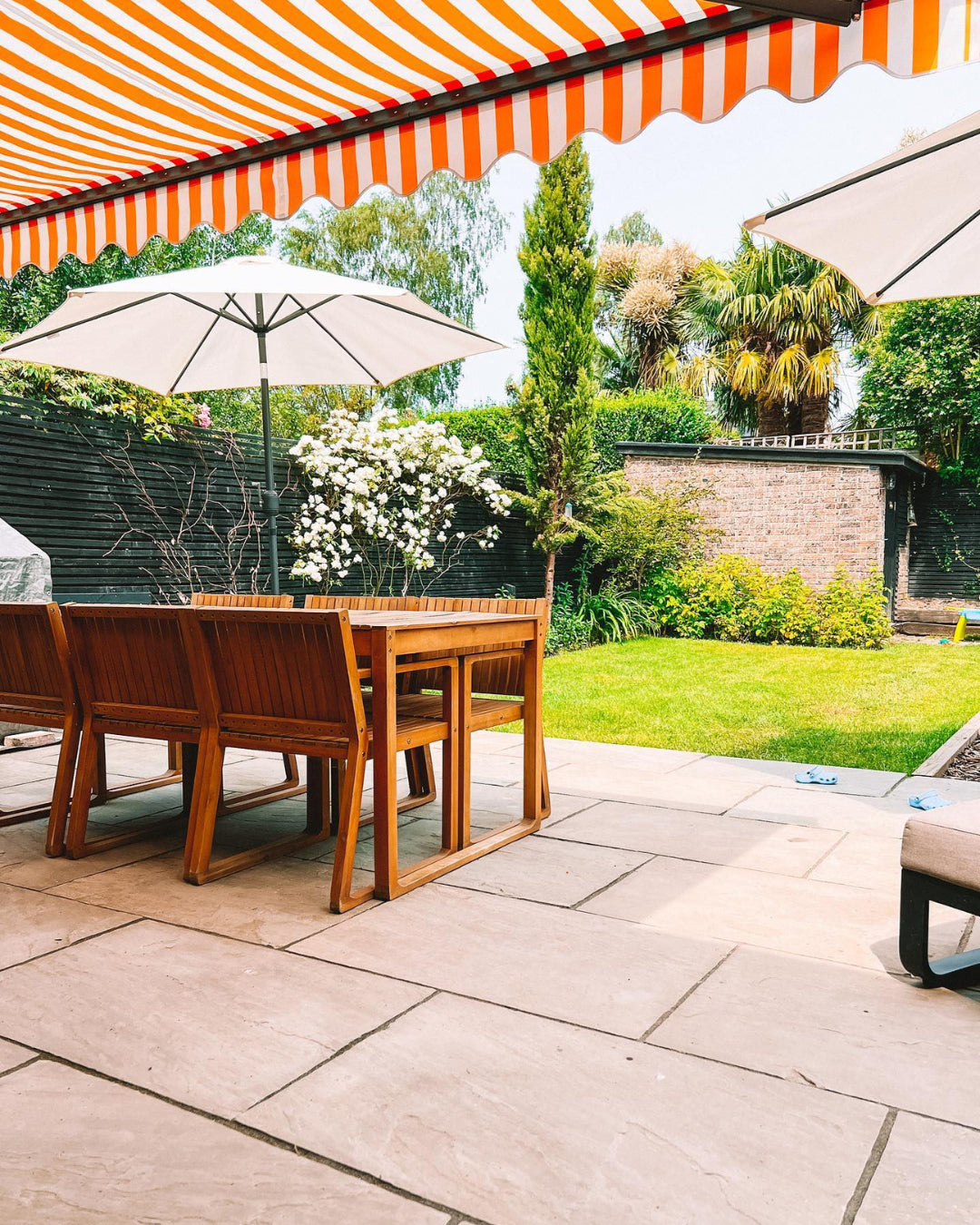Garden Dining Set 8 Seater SASSARI with Cushions Acacia Wood Blue