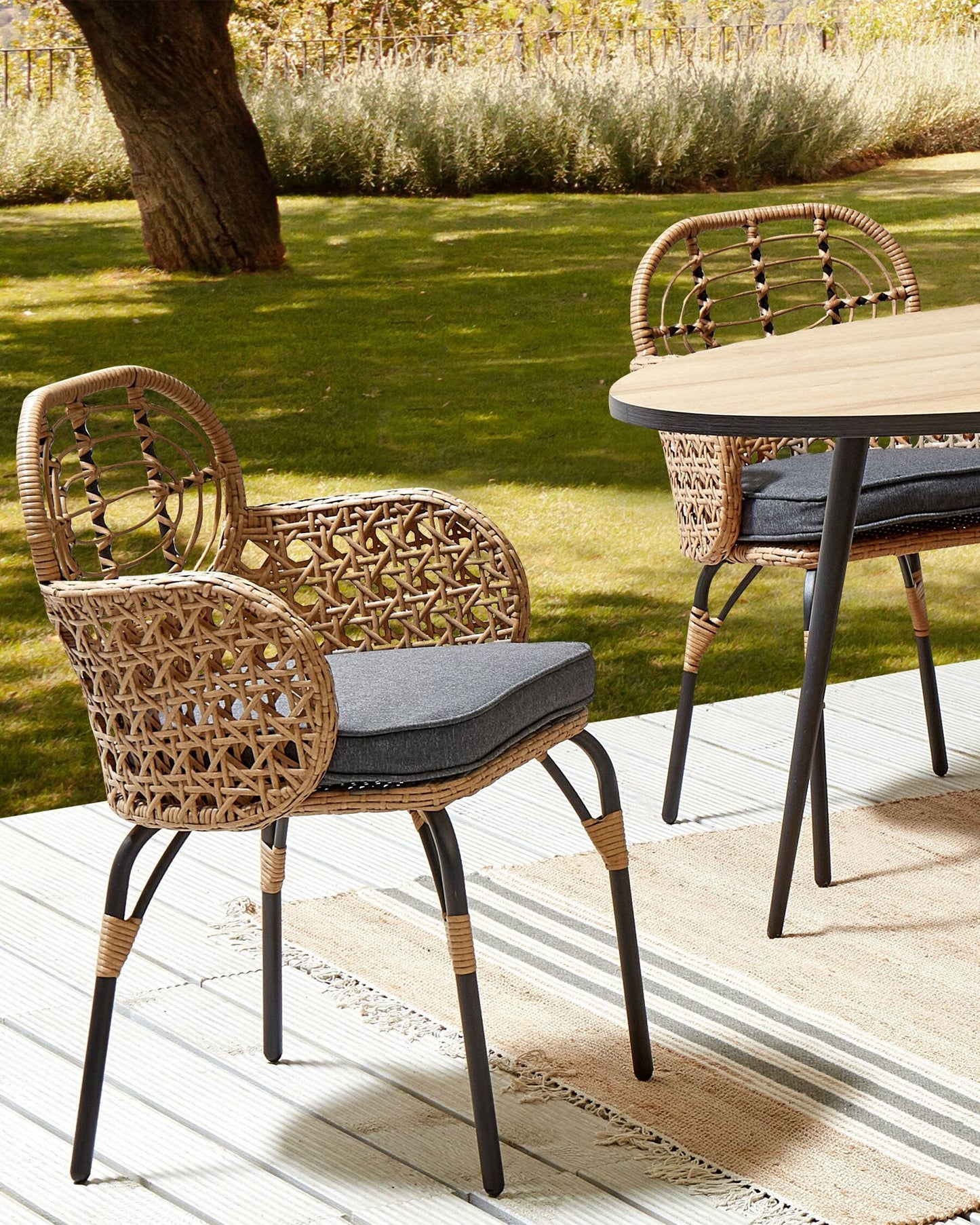 Set of 2 Garden Chairs with Cushions PRATELLO PE Rattan Natural