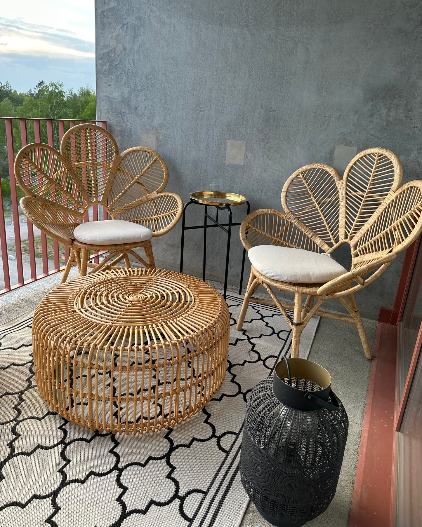 Set of 2 Peacock Chairs FLORENTINE Rattan Natural