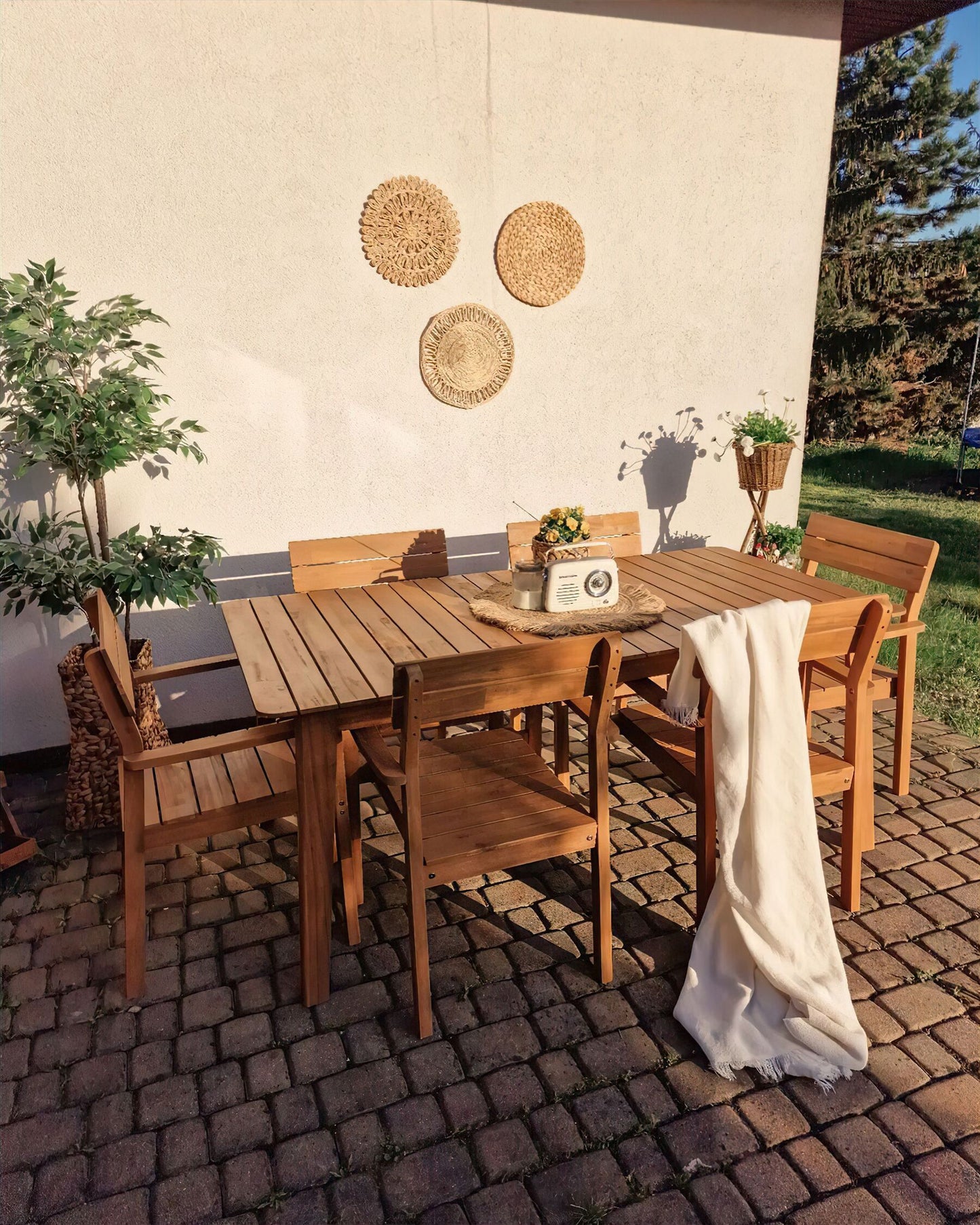 Garden Dining Set 6 Seater FORNELLI Acacia Wood Brown