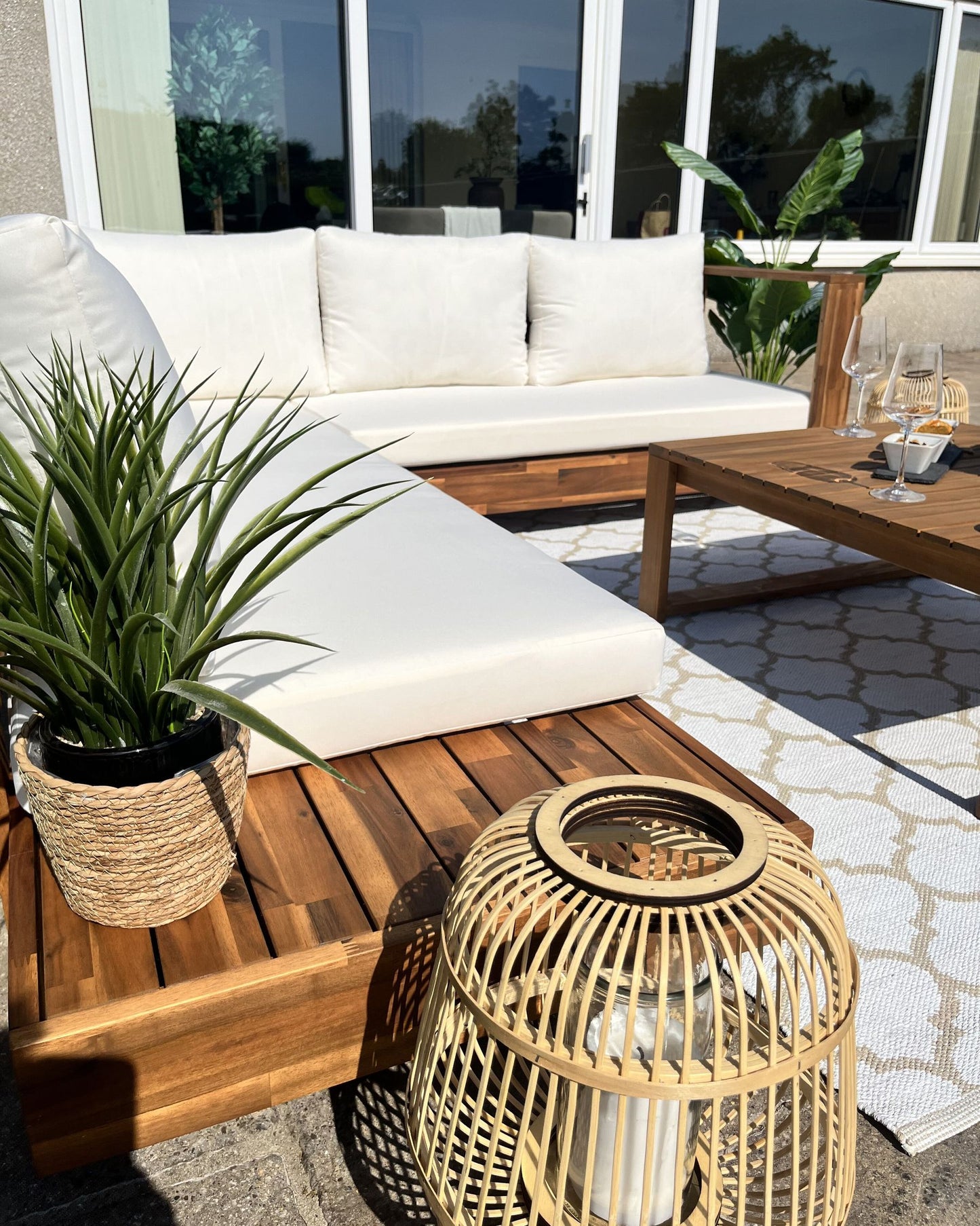 Garden Corner Sofa with Table 5 Seater TIMOR Modular Certified Acacia Wood Light Brown