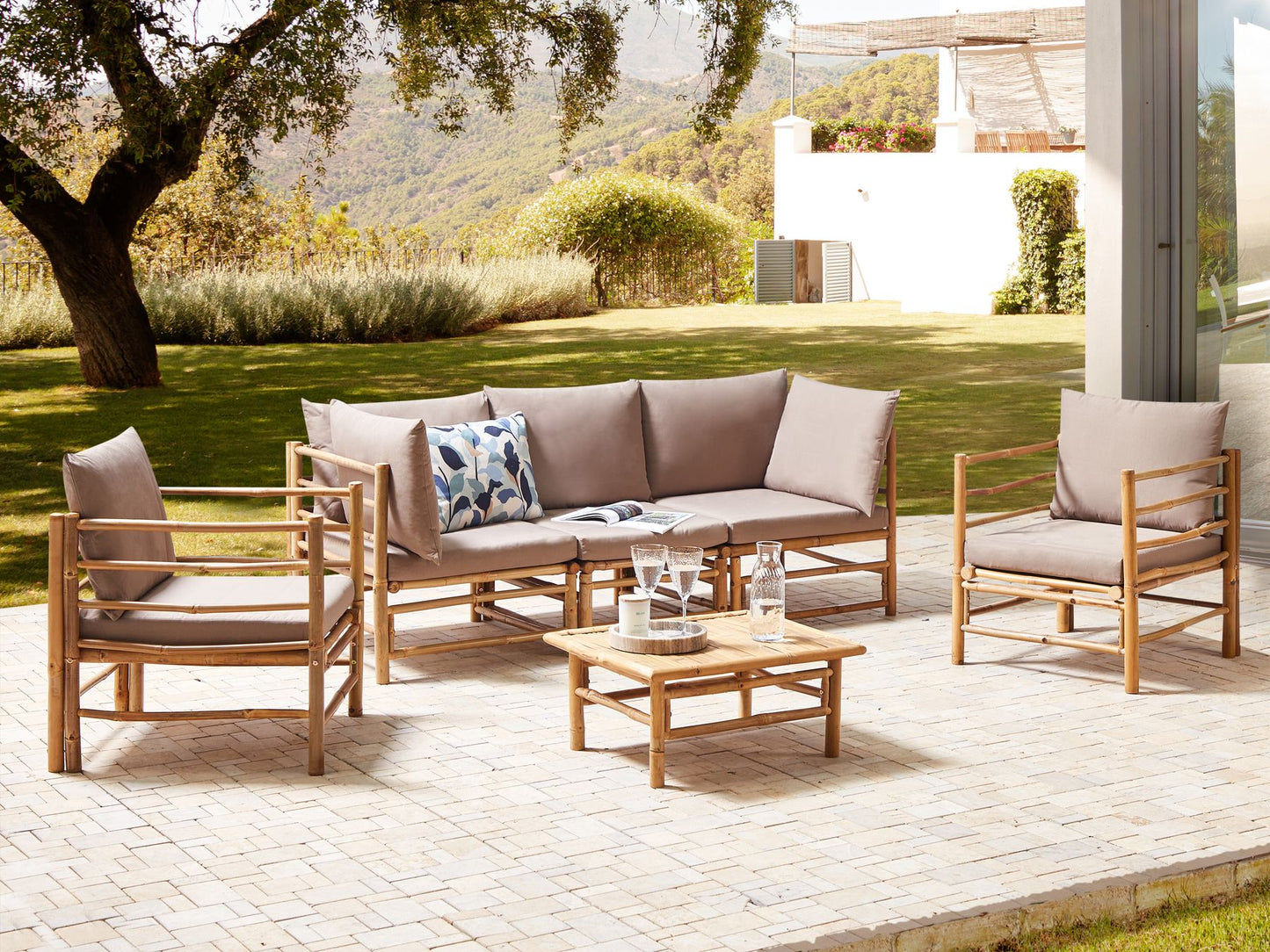 Garden Lounge Set with Table 5 Seater CERRETO Bamboo Wood Taupe