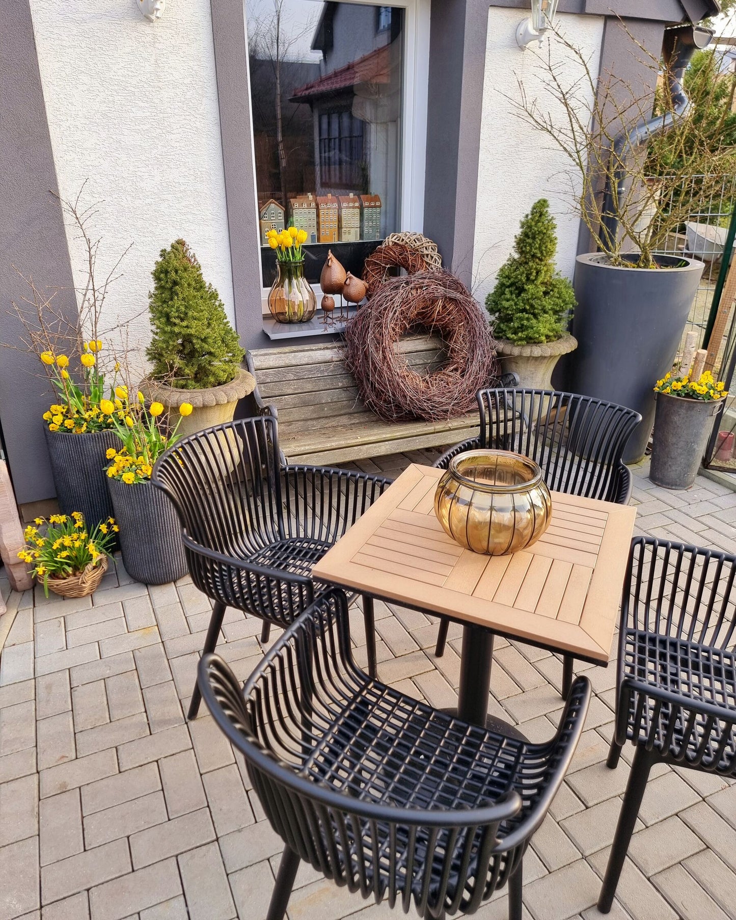 Set of 4 Garden Chairs PESARO Black