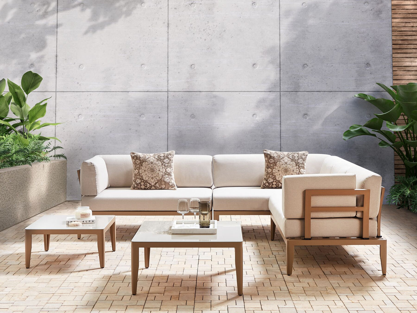 Garden Corner Sofa with Table 6 Seater RIMA III Left Hand Modular Metal Light Beige