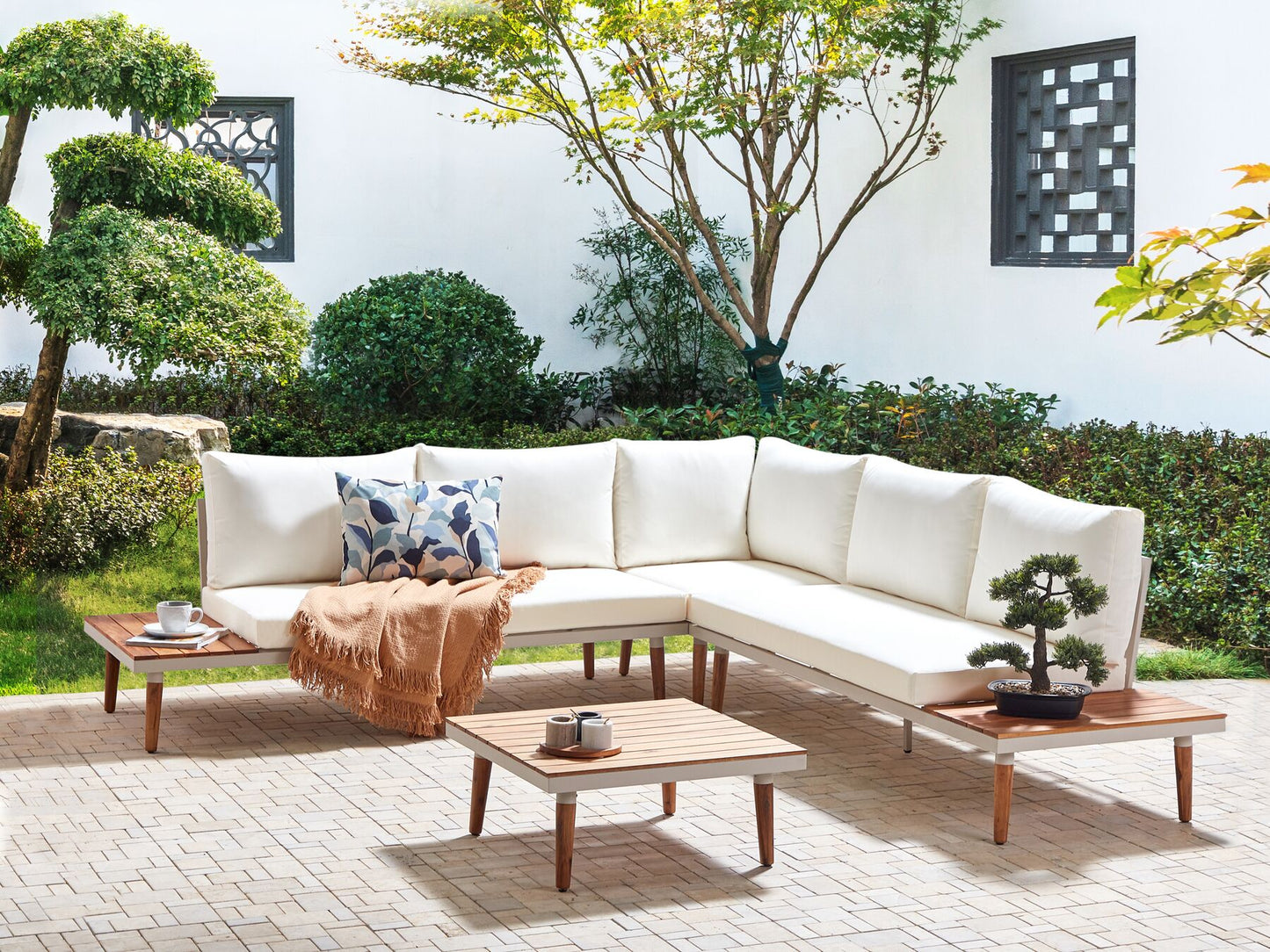 Garden Corner Sofa with Table 5 Seater CORATO Acacia Wood Off-White