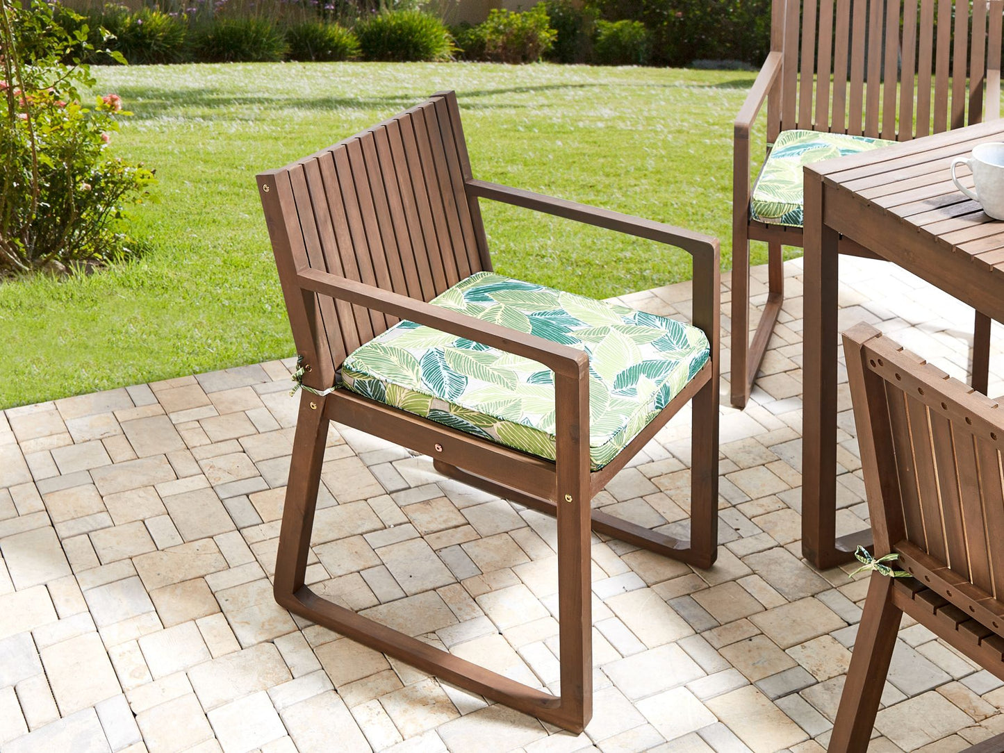 Garden Dining Set 8 Seater SASSARI with Cushions Acacia Wood Light Green