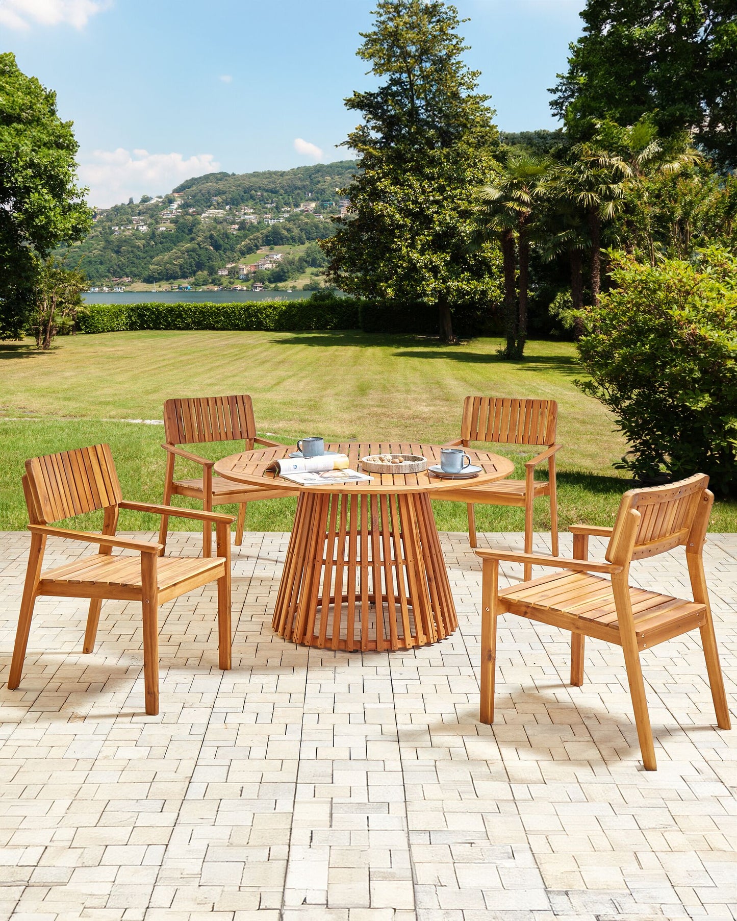 Set of 4 Garden Chairs AGELLO Acacia Wood Brown