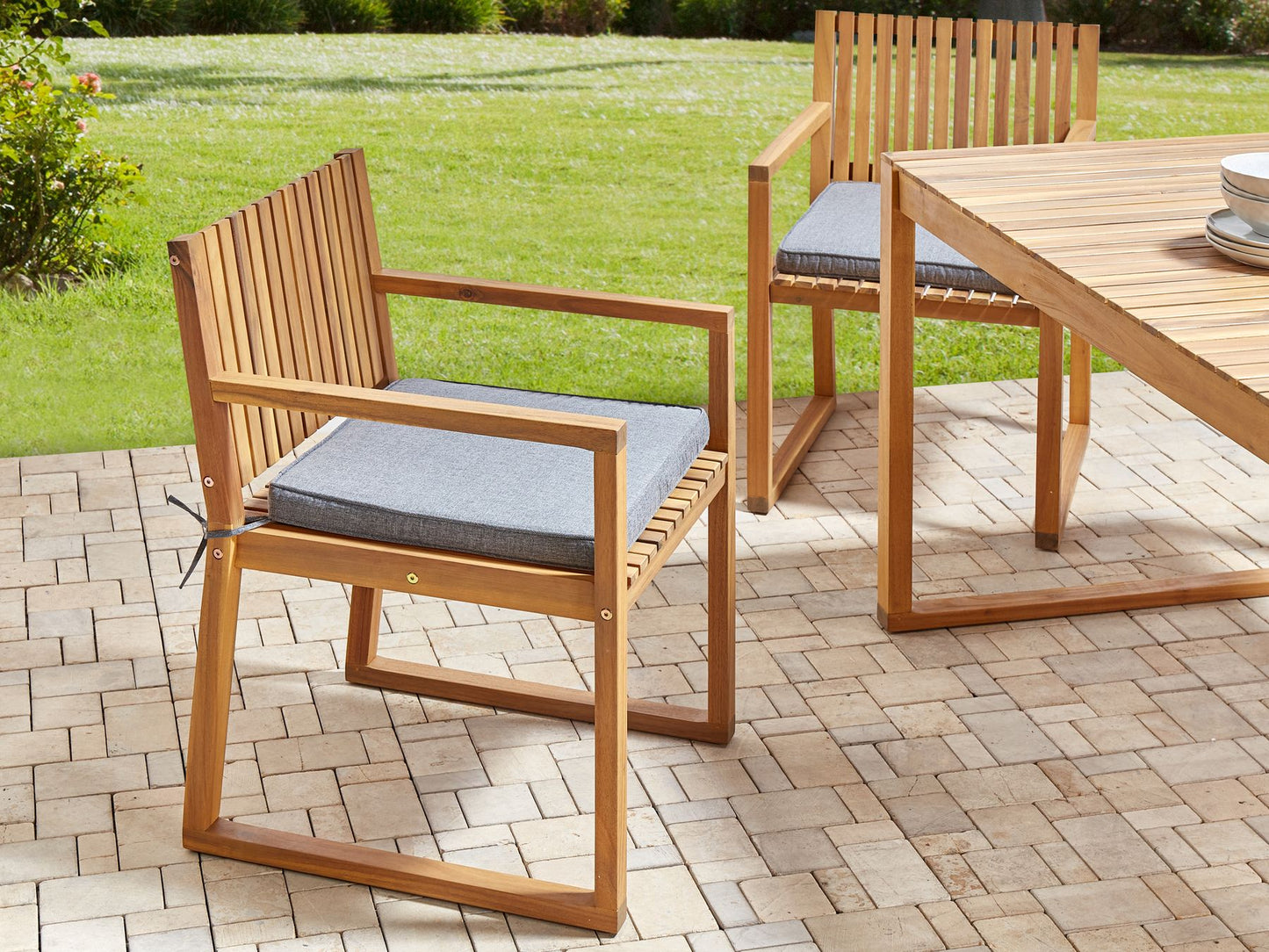 Garden Dining Set 8 Seater SASSARI II with Cushions Certified Acacia Wood Grey