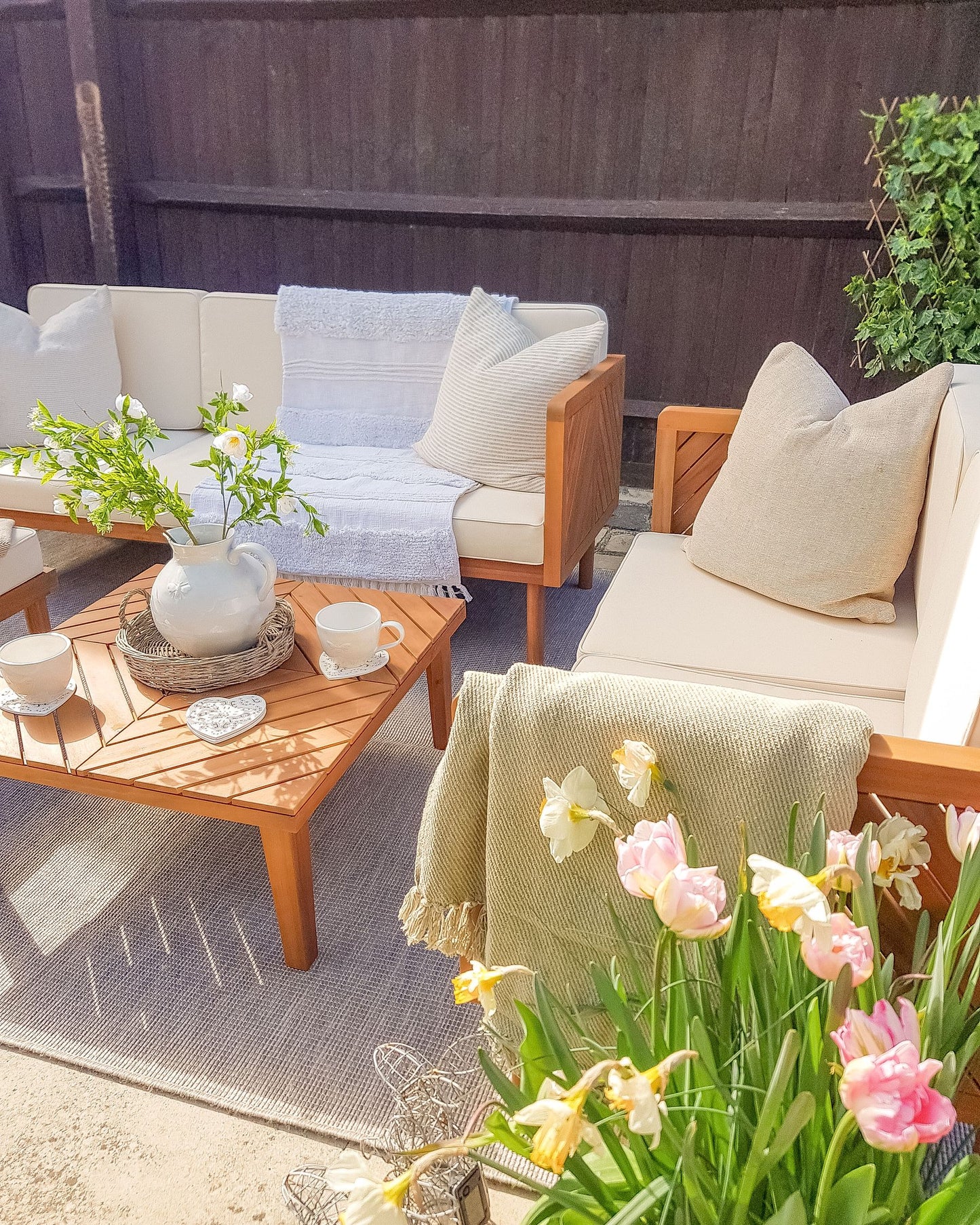 Garden Lounge Set with Table and Ottoman 6 Seater BARATTI Acacia Wood Brown