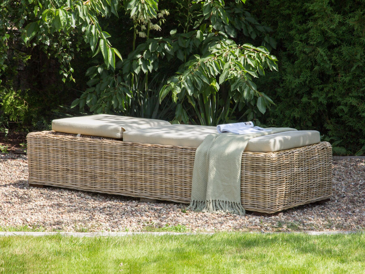 Rattan Sun Lounger with Cushion Taupe PALESE