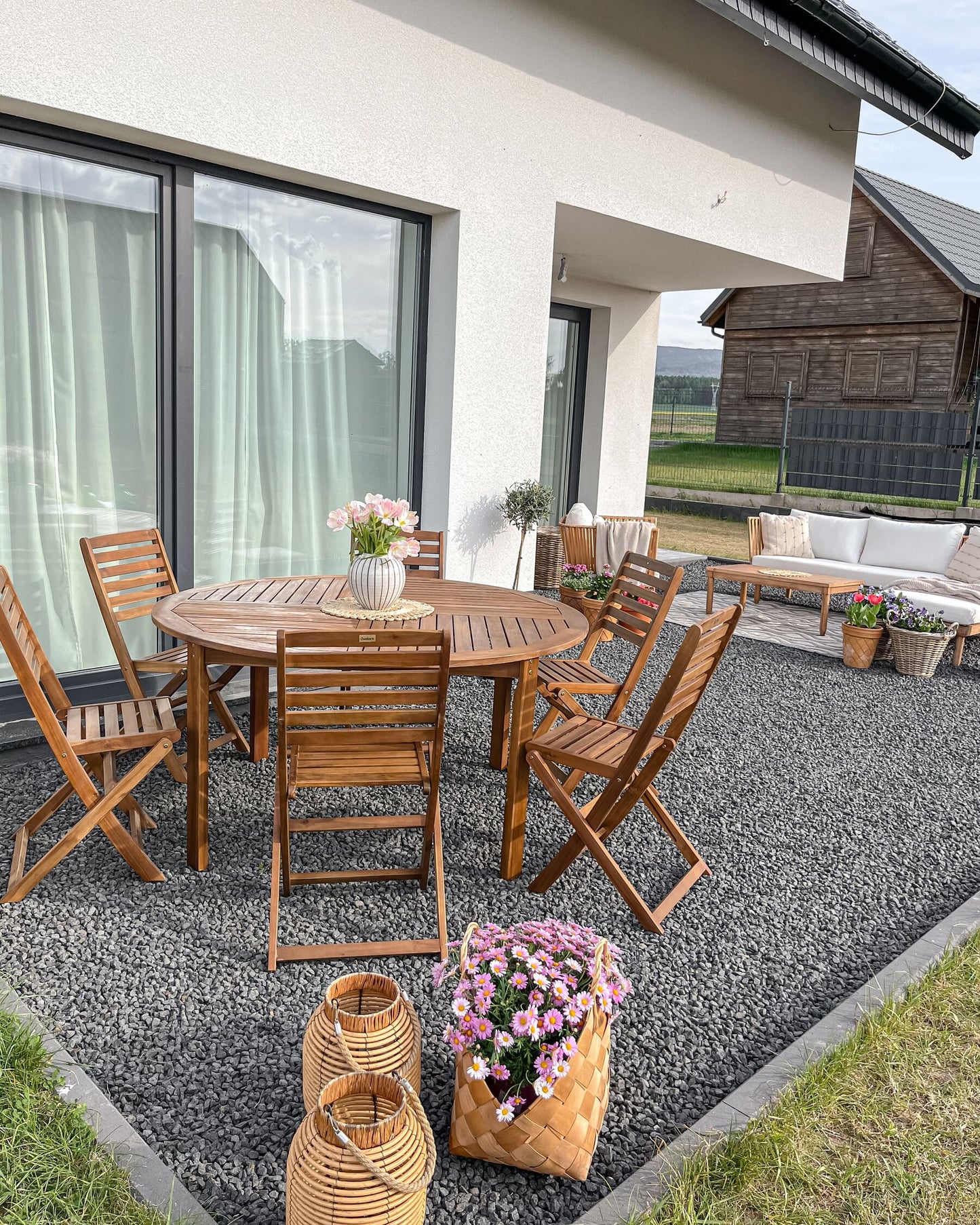Garden Dining Set 6 Seater TOLVE Acacia Wood Brown