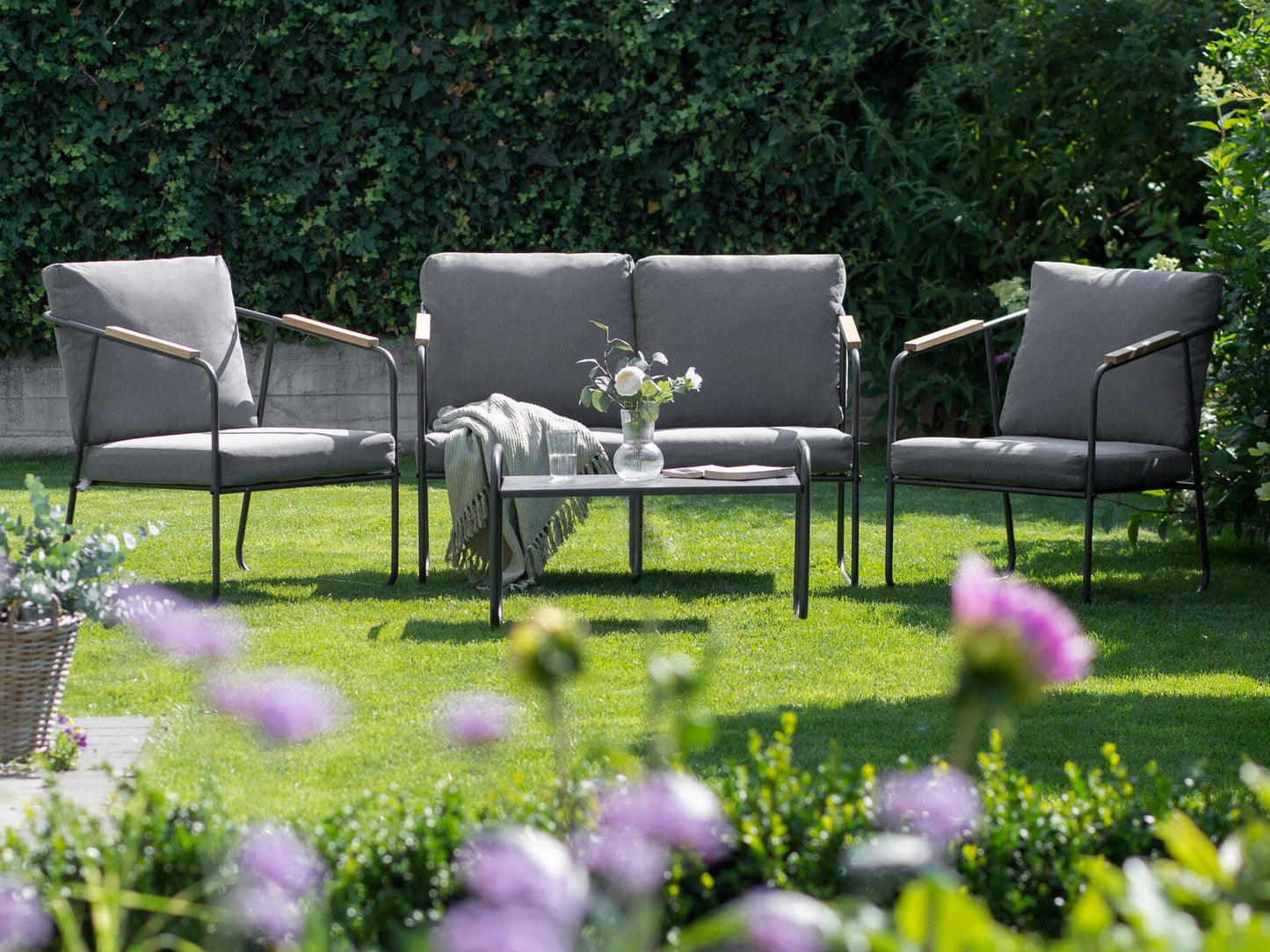 Garden Lounge Set with Table 4 Seater VEZZANA Metal Grey