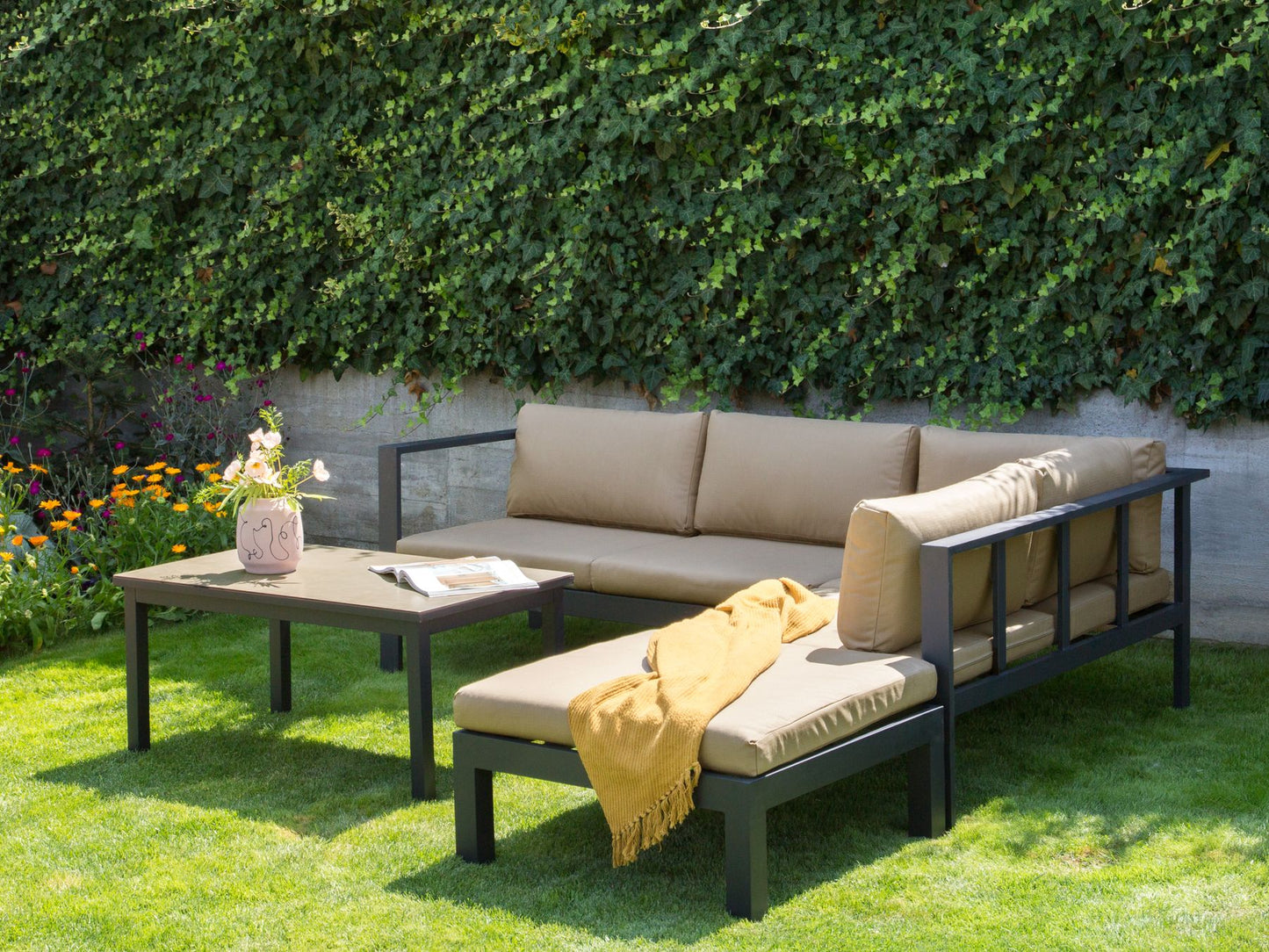 Garden Corner Sofa with Table 5 Seater MESSINA Left Hand Metal Sand Beige