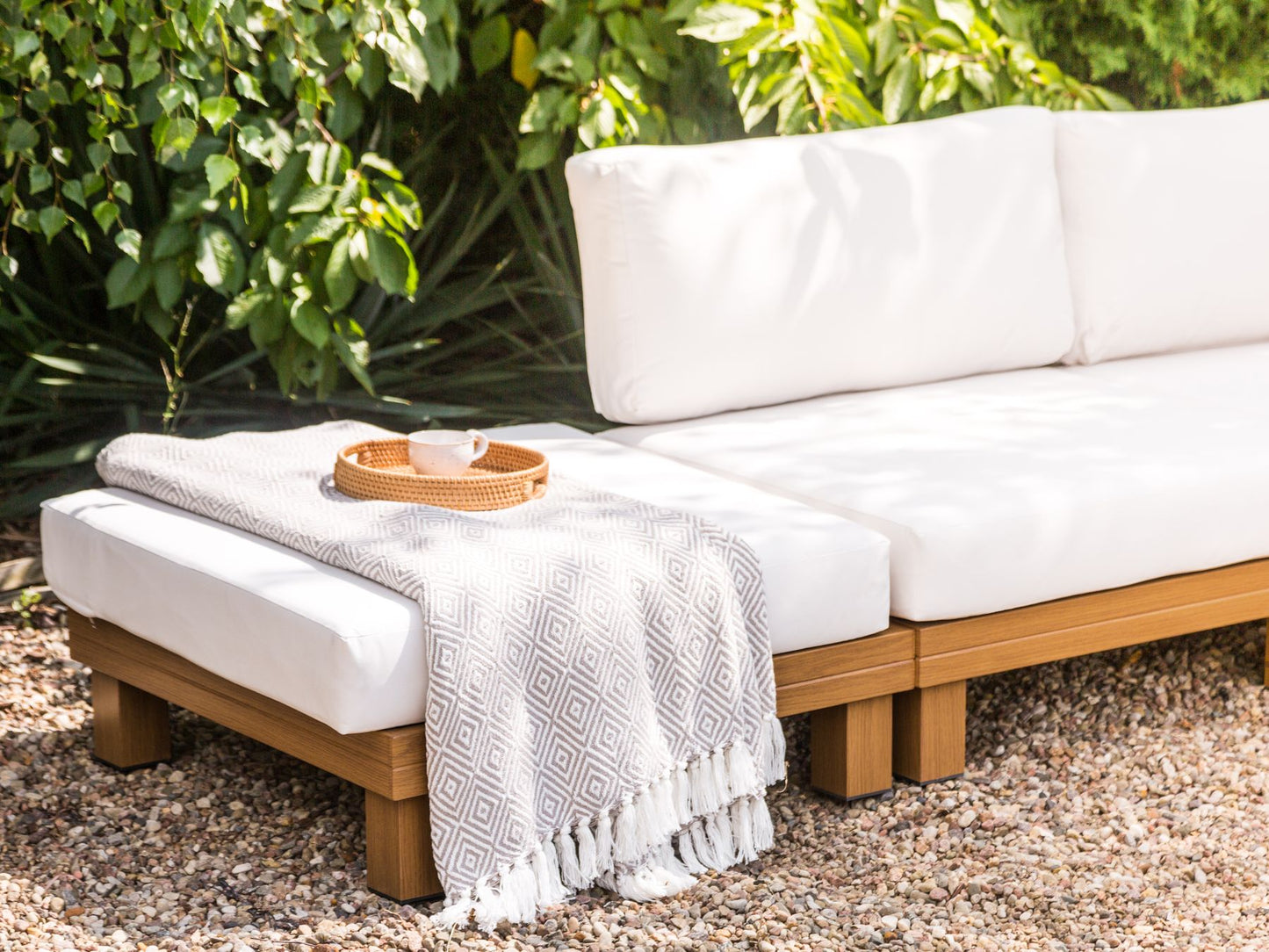 Garden Corner Sofa with Table 5 Seater SANZA Left Hand Modular Metal White