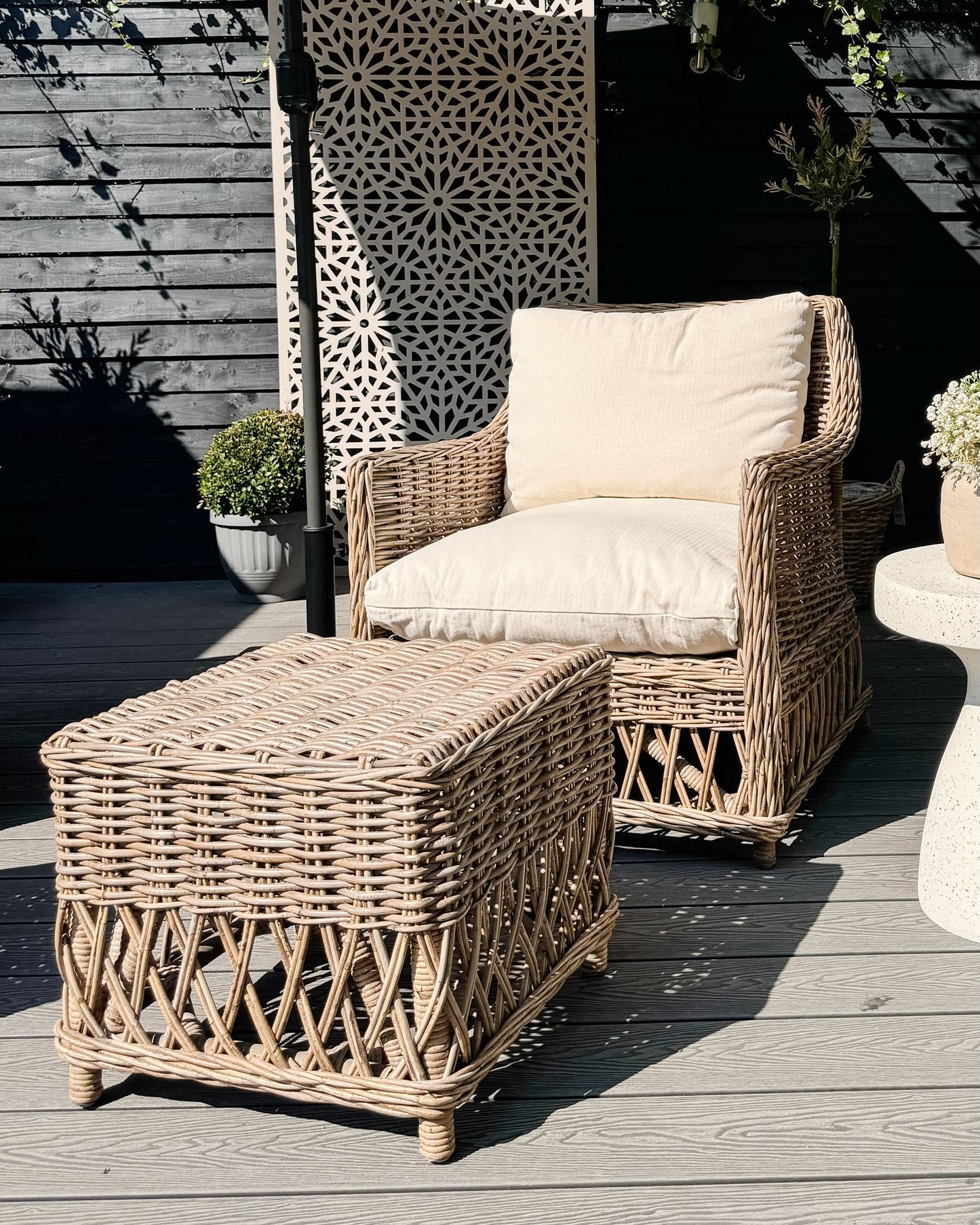 Set of 2 Garden Armchairs with Cushions RIBOLLA with Footstool Rattan Natural