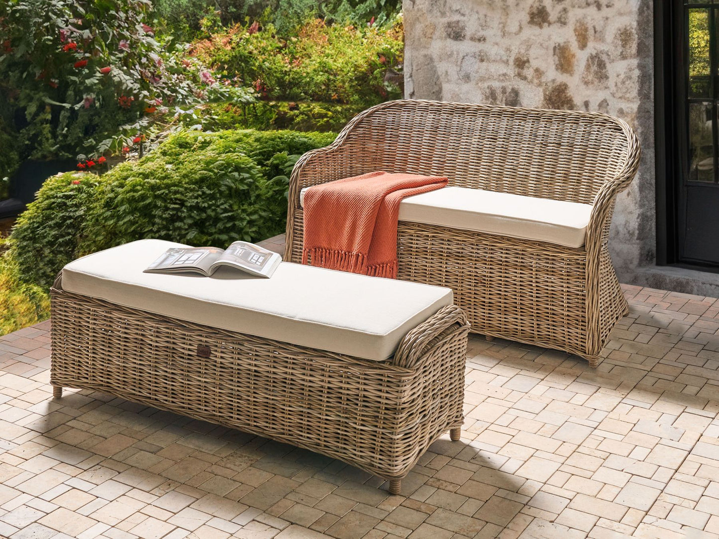 Garden Sofa with Ottoman 2 Seater SUSUA Rattan Natural