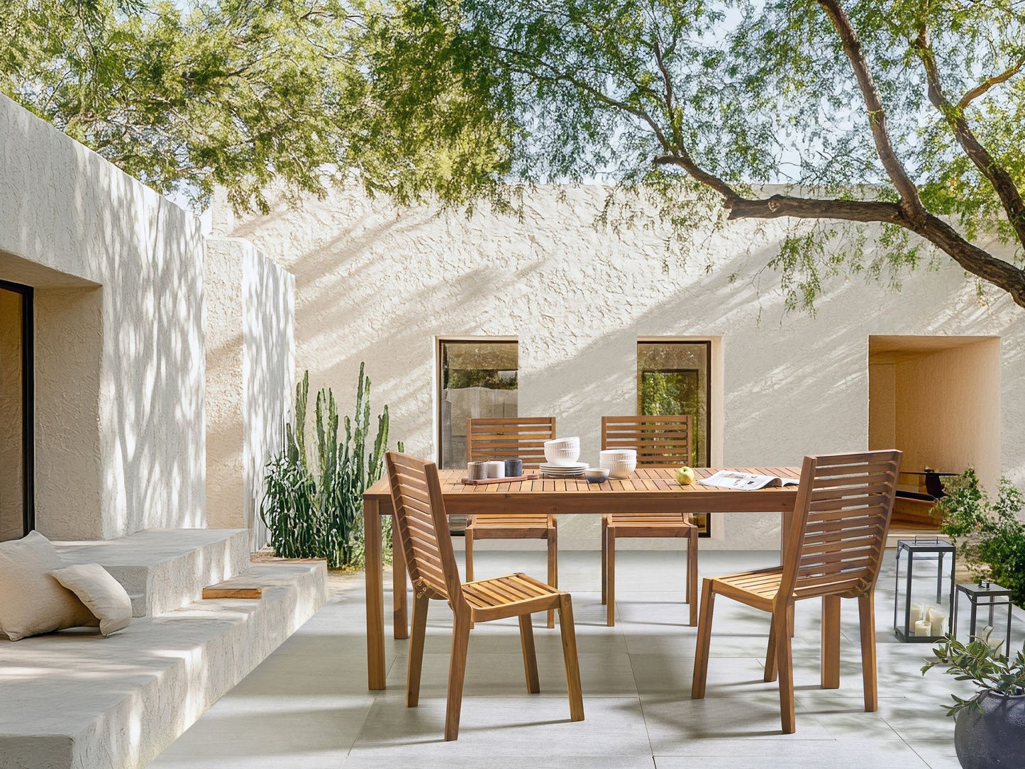 Garden Dining Set 4 Seater OMBRIANO Certified Acacia Wood Light Brown
