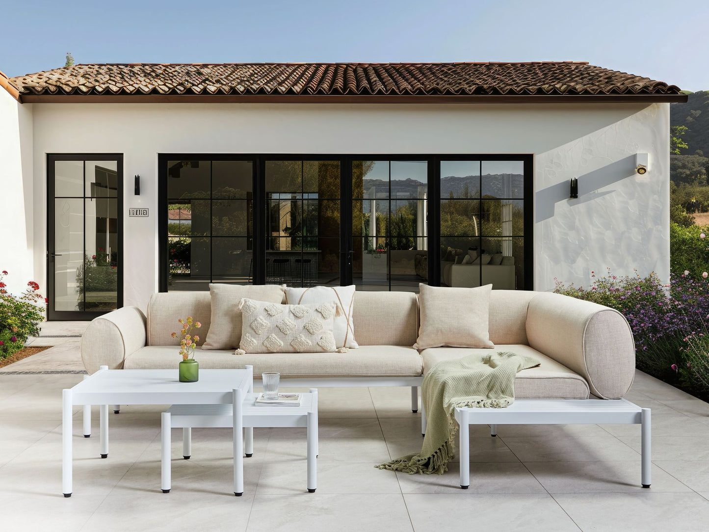 Garden Corner Sofa with Table 5 Seater RASIGLIA Left Hand Metal Beige