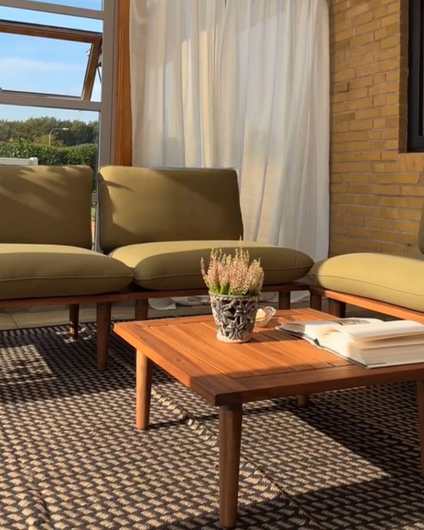 Garden Lounge Set with Table 4 Seater FRASCATI Modular Certified Acacia Wood Olive Green