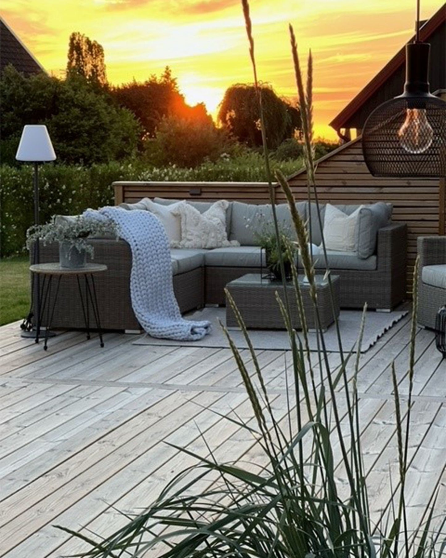 Garden Lounge Set with Table 6 Seater CONTARE Right Hand Modular PE Rattan Taupe