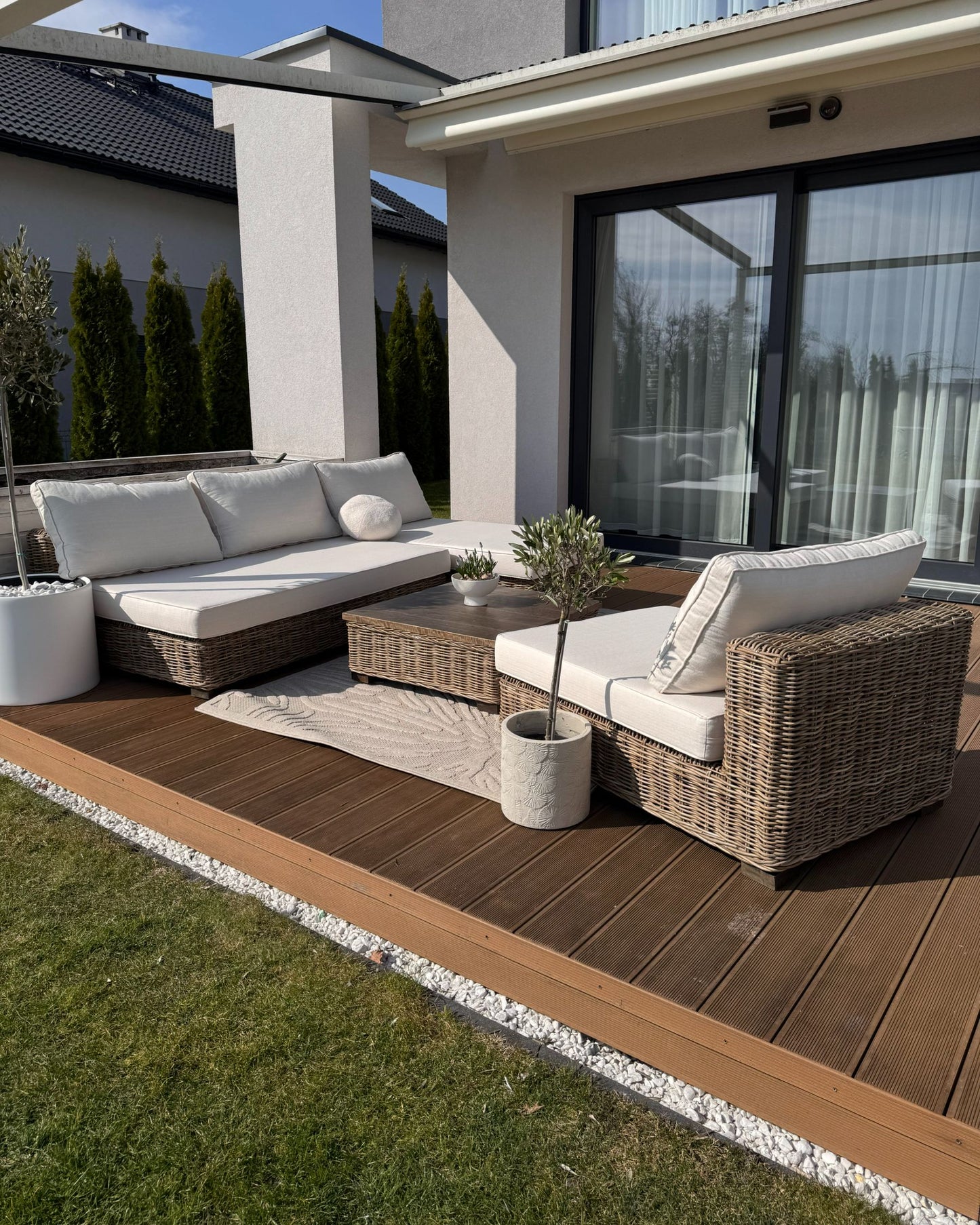 Garden Lounge Set with Table 4 Seater VARALLO Left Hand Modular Rattan Grey